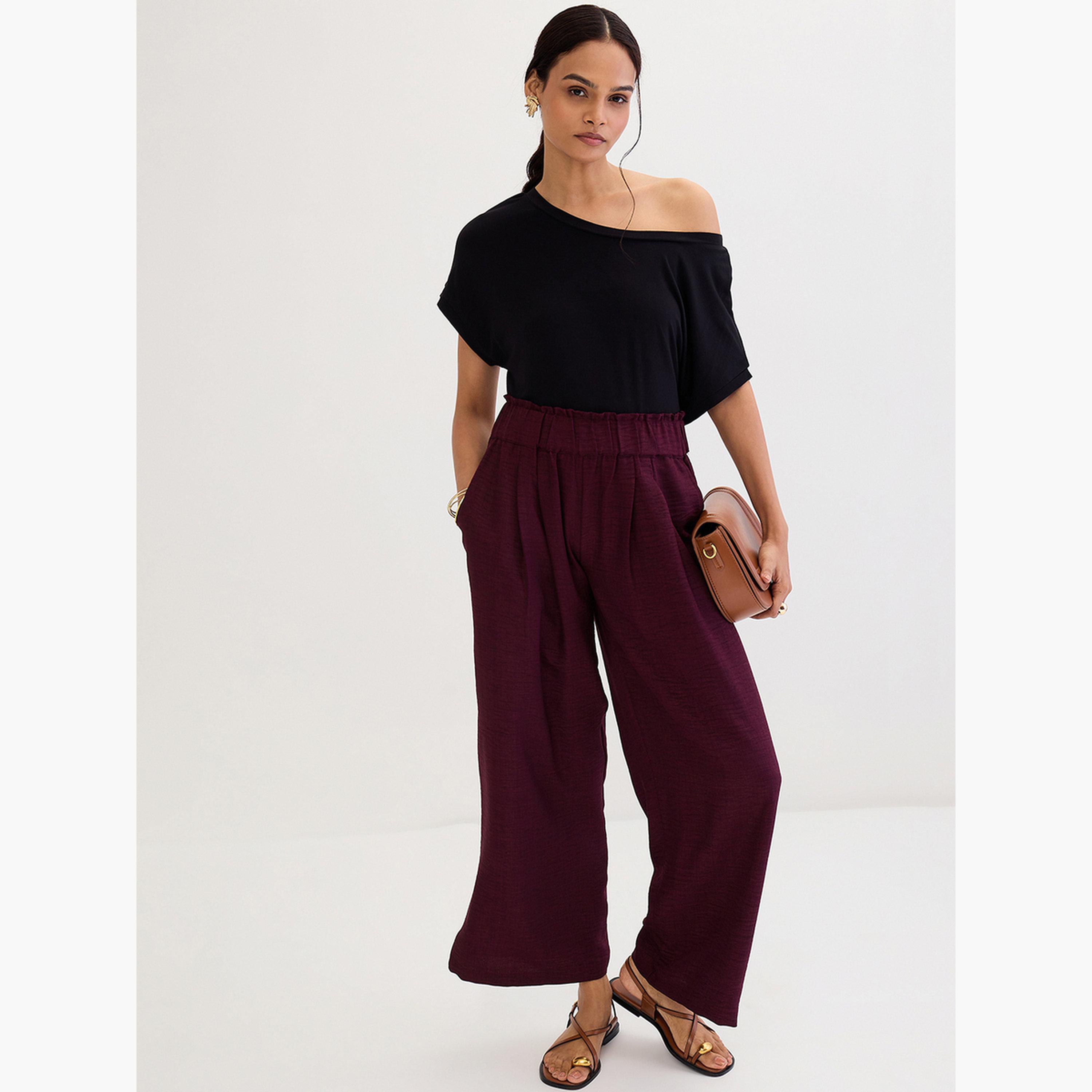 فيميلا - بنطال برغندي واسع الساق مع طيات-women-clothing-bottoms-trousers-image-2