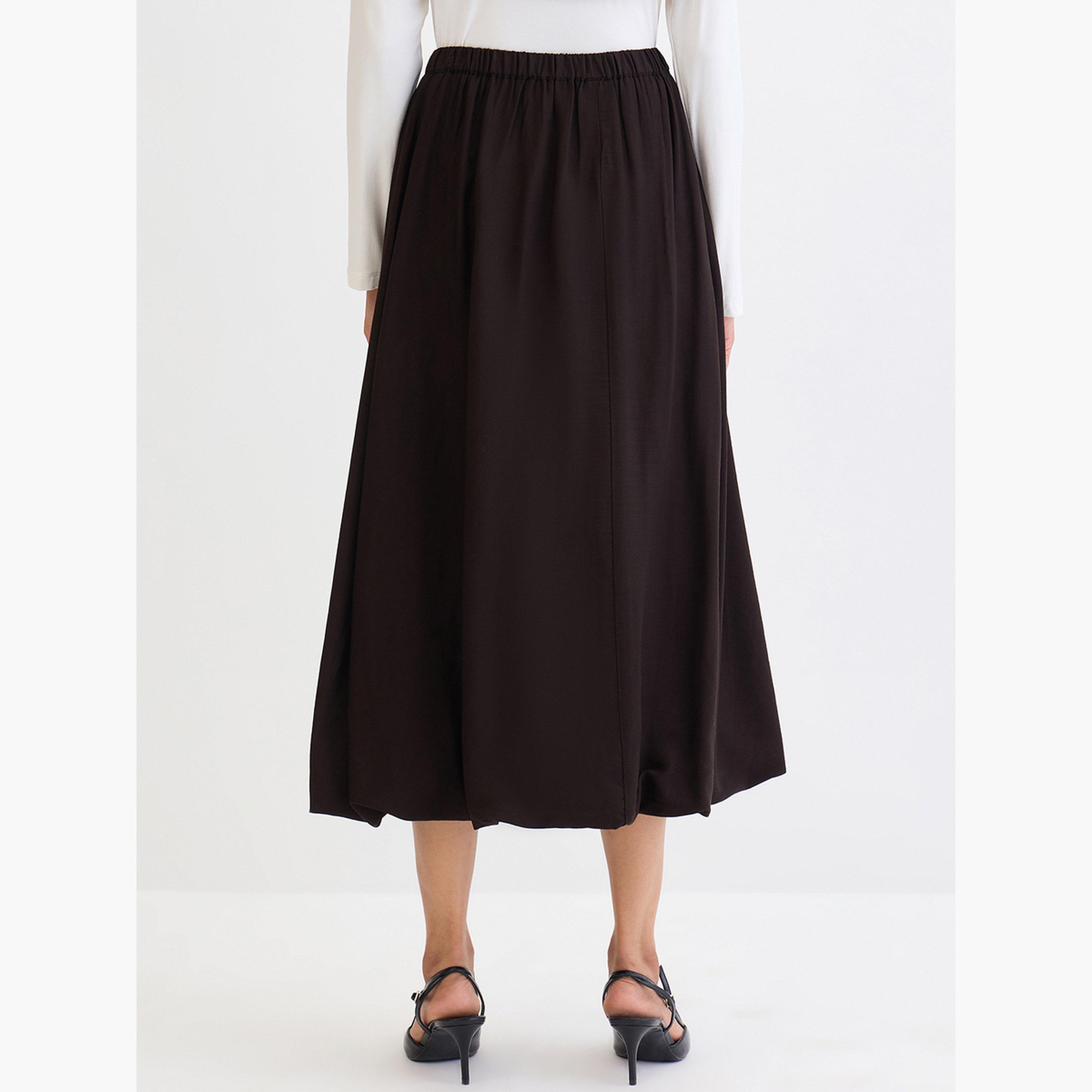 فيميلا - تنورة متوسط الطول سوداء ذات حافة منتفخة-women-clothing-bottoms-skirts-image-7