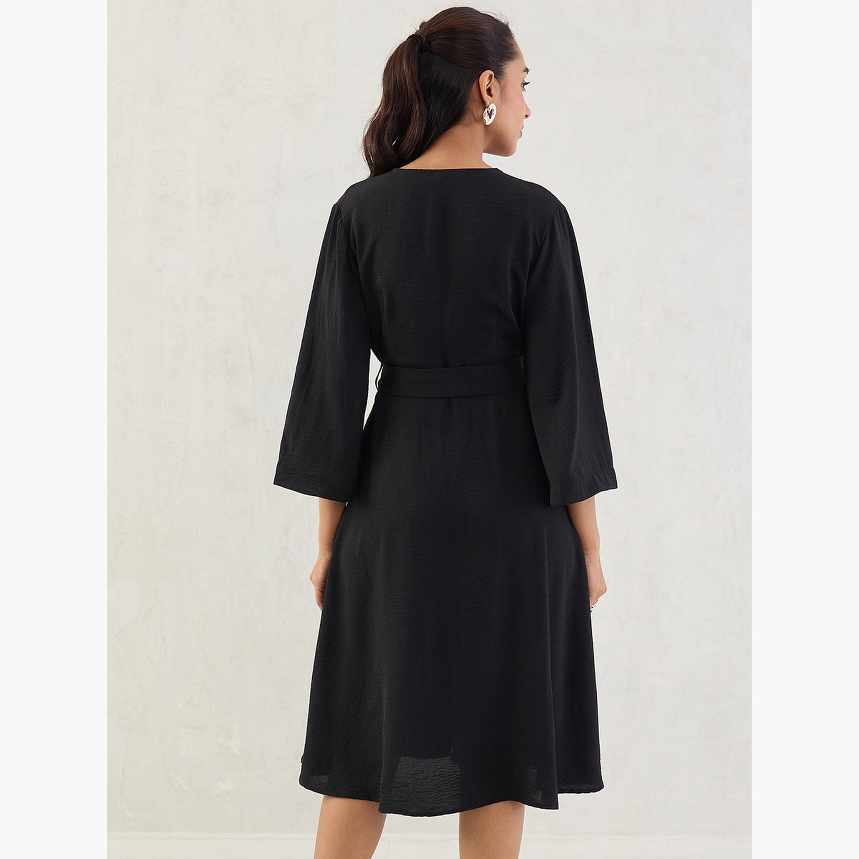 فيميلا - فستان أسود متوسط ​​الطول بحزام ربطة أمامية-women-clothing-dresses-image-2