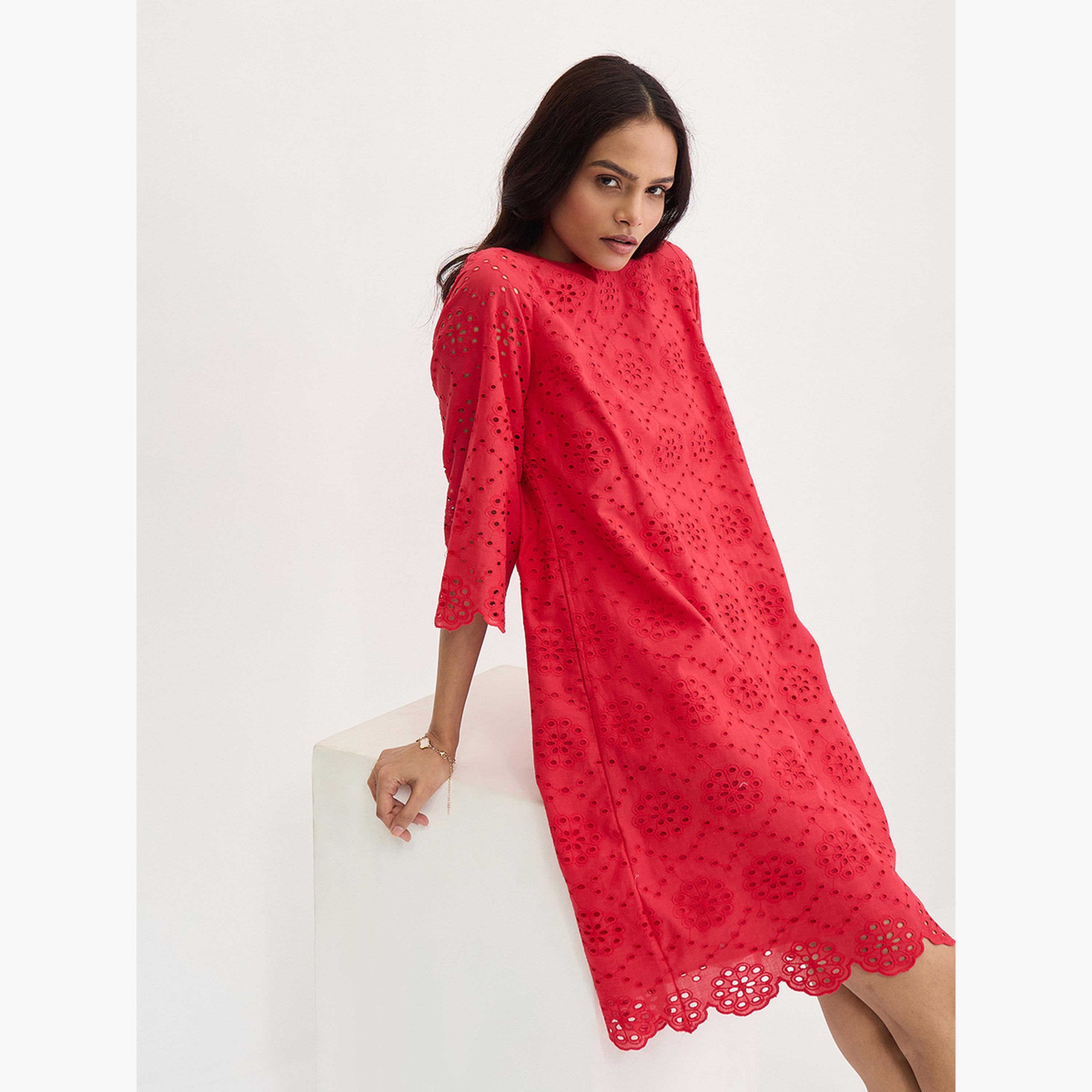 فيميلا - فستان شيفلي قطني أحمر بطول الركبة-women-clothing-dresses-image-6
