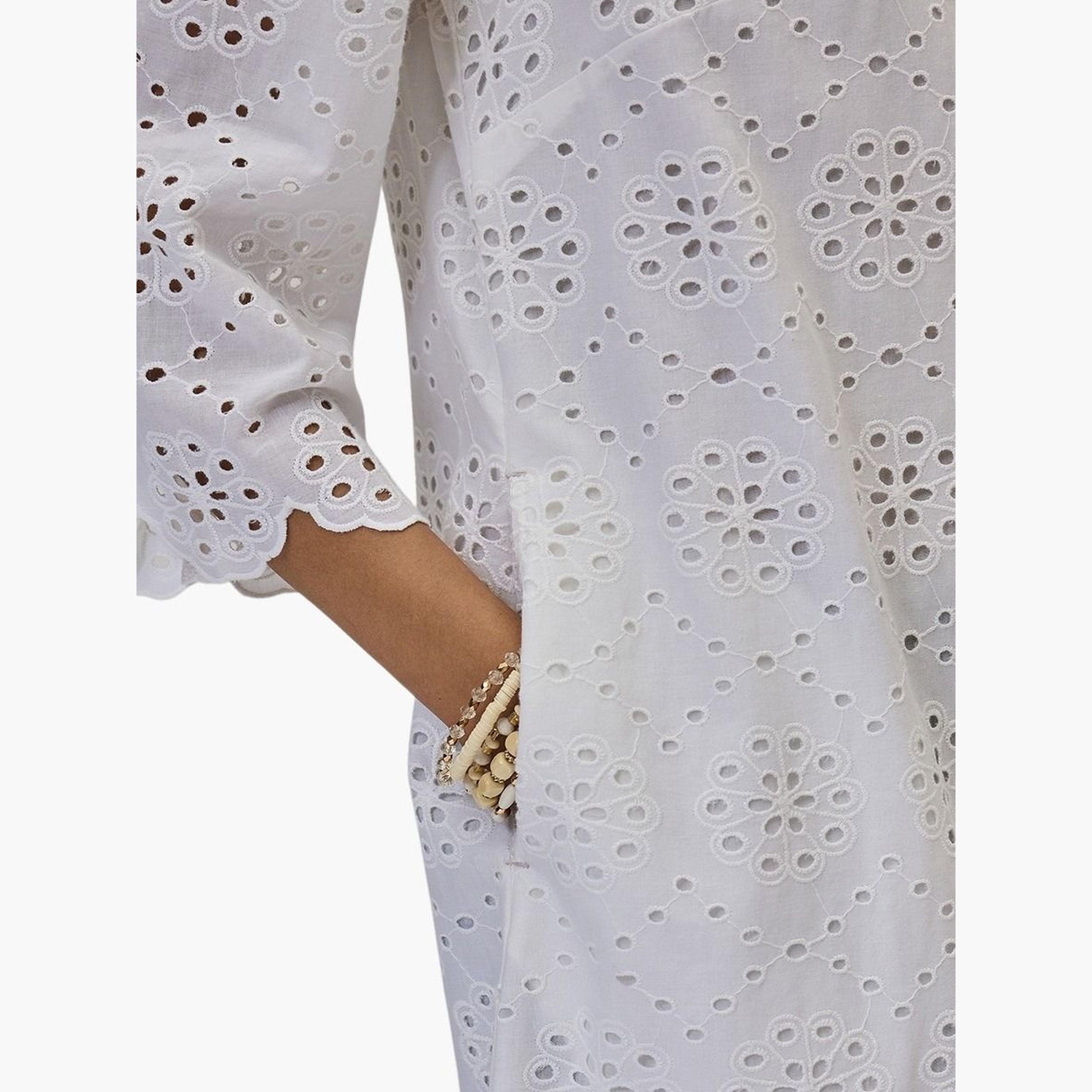 فيميلا - فستان شيفلي قطني أبيض بطول الركبة-women-clothing-dresses-image-5