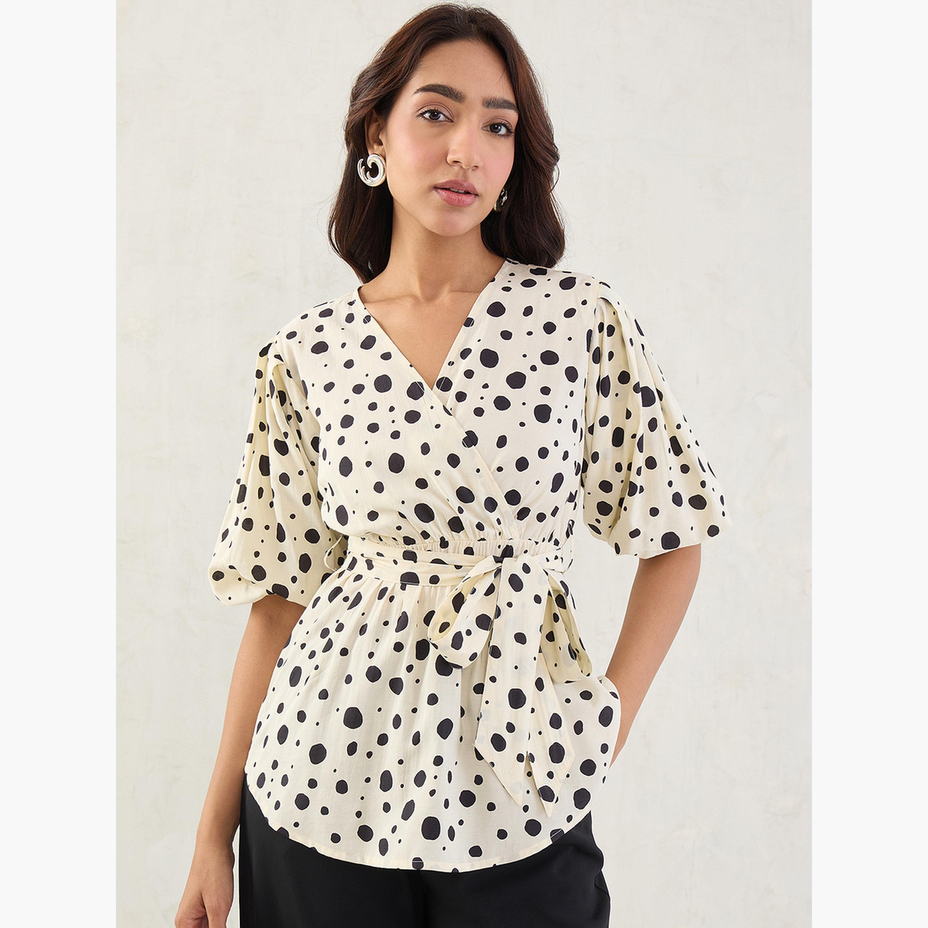 فيميلا - بلوزة ملفوفة منقط لون أبيض عاجي-women-clothing-shirtsandblouses-blouses-image-1
