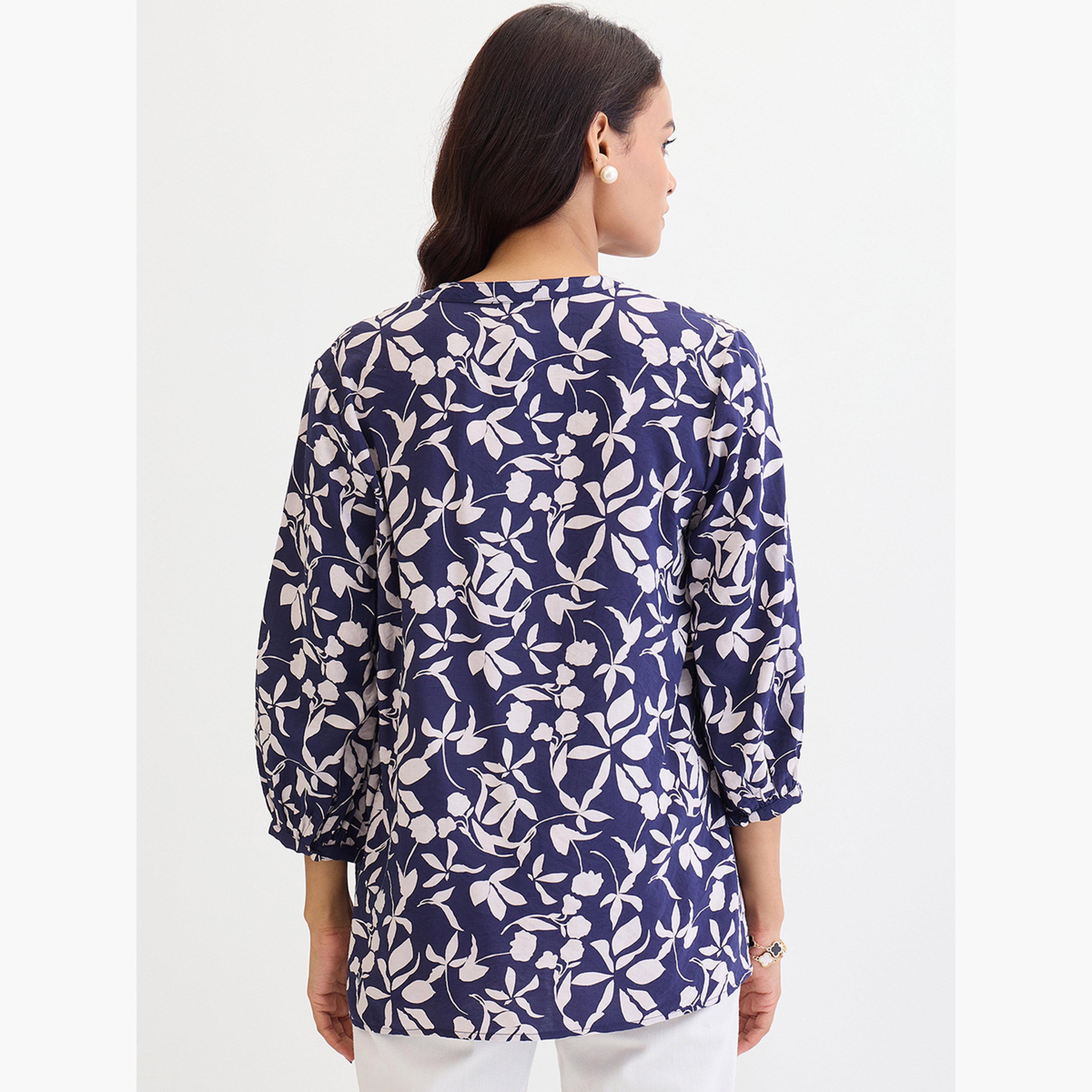 فيميلا - بلوزة زرقاء داكنة بطبعة زهور وأزرار-women-clothing-shirtsandblouses-blouses-image-4