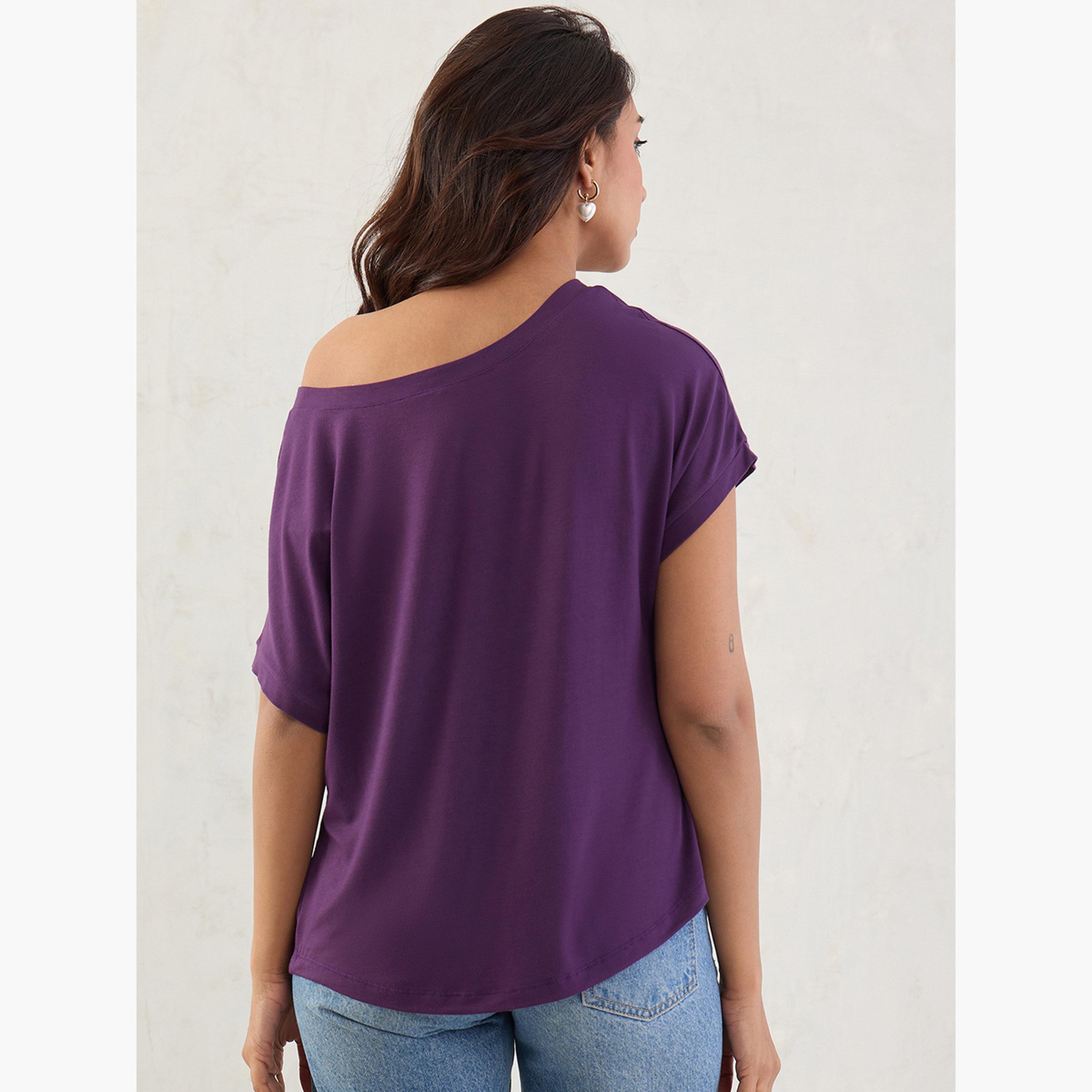 فيميلا - بلوزة أرجوانية محبوكة برقبة على الكتف-women-clothing-tshirts-image-2