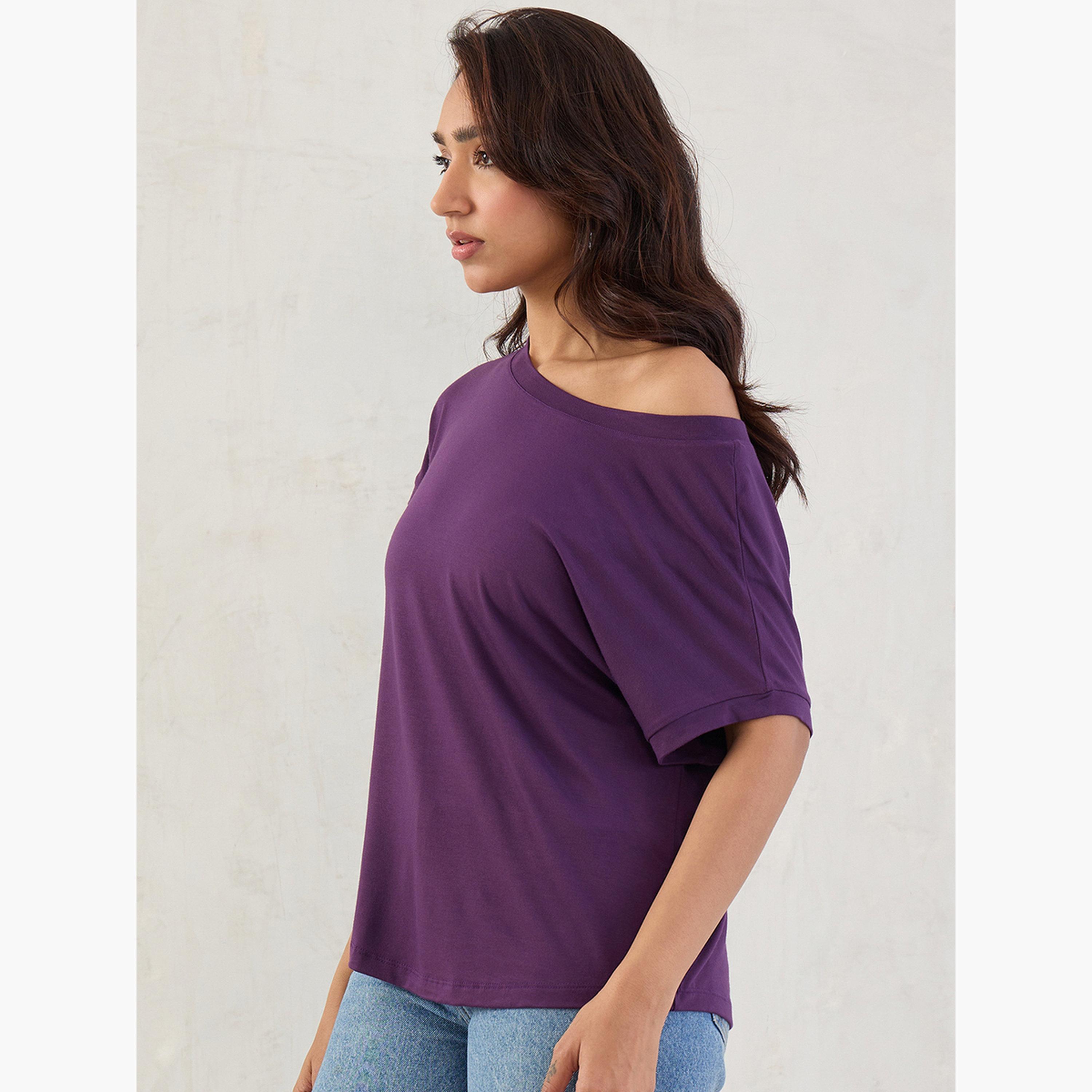 فيميلا - بلوزة أرجوانية محبوكة برقبة على الكتف-women-clothing-tshirts-image-3