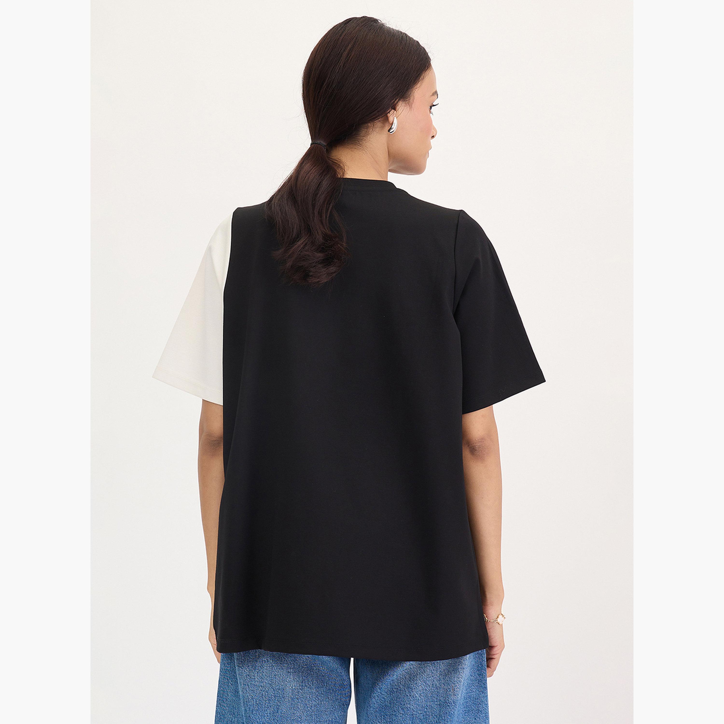فيميلا - بلوزة كبيرة الحجم بلون أسود-women-clothing-shirtsandblouses-blouses-image-2