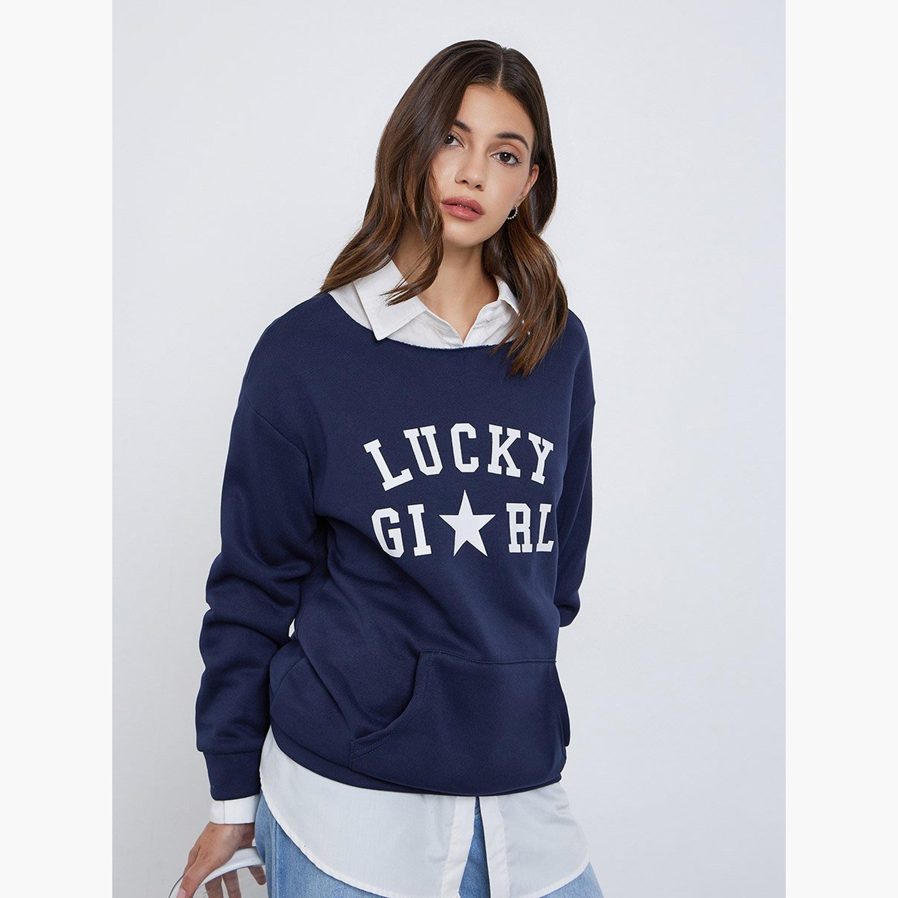 تيك تو - سويت شيرت أزرق داكن بطبعة شعار مقاس كبير-women-winterwear-hoodiesandsweatshirts-sweatshirts-image-1