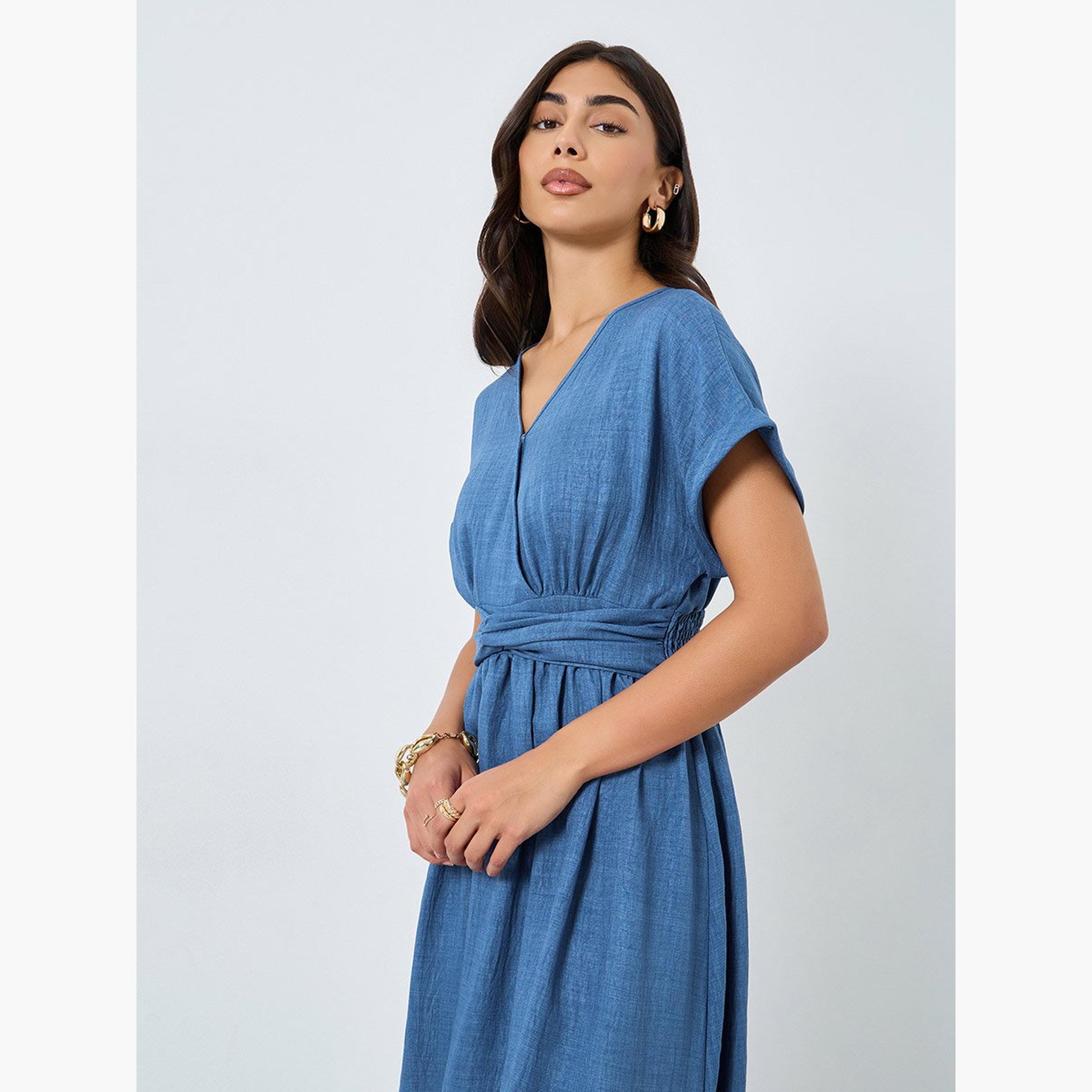 تيك تو - فستان أزرق متوسط ​​الطول بخصر مجمع-women-clothing-dresses-image-2