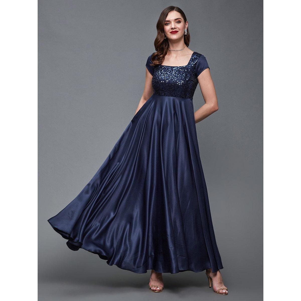 فستان طويل بتفاصيل مُنمقة-women-clothing-dresses-image-1
