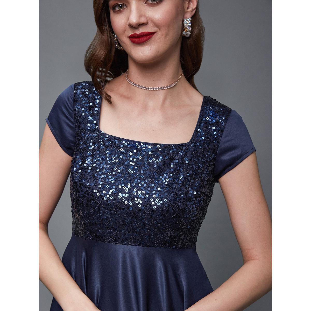 فستان طويل بتفاصيل مُنمقة-women-clothing-dresses-image-3