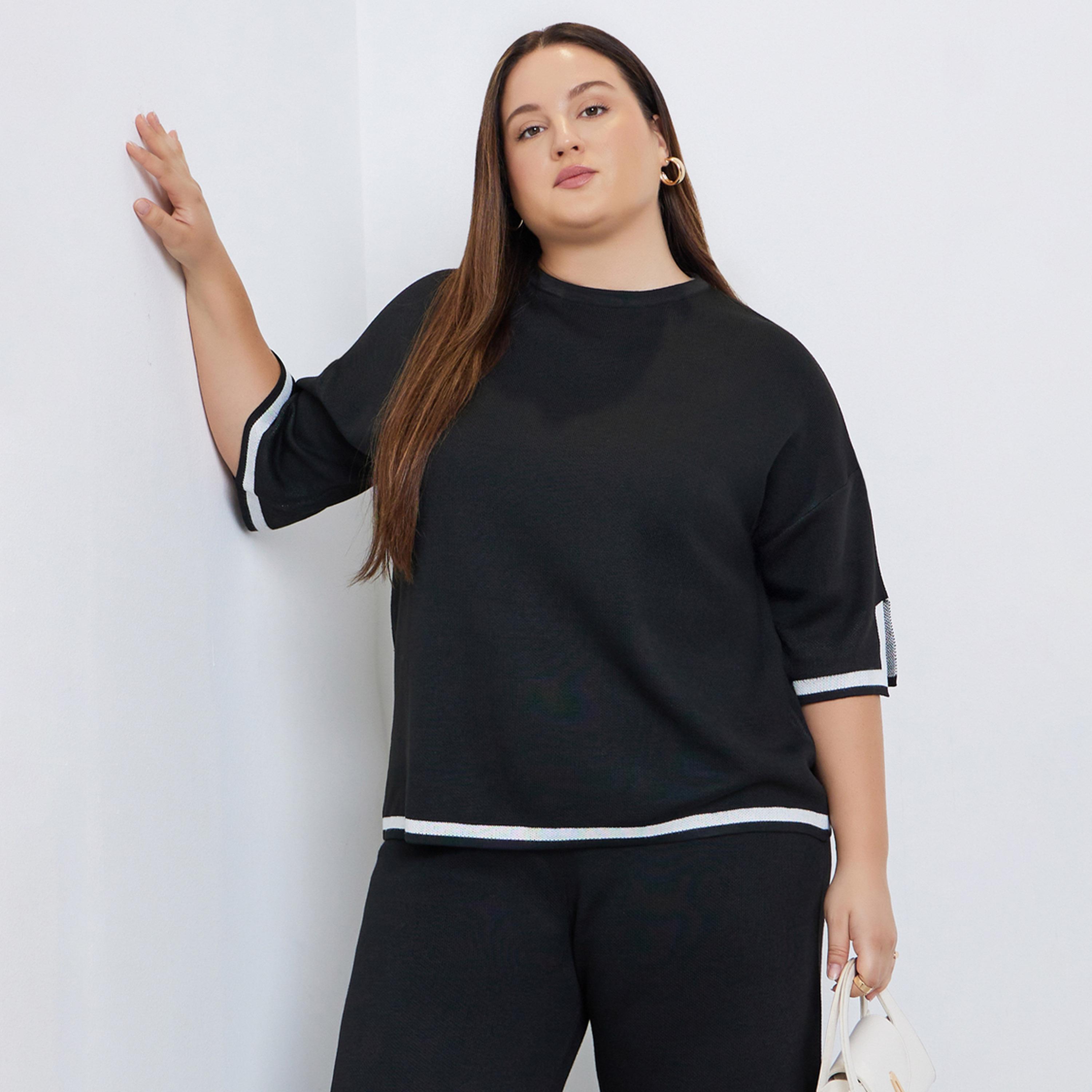ستايلي - بلوزة محبوكة مربعة الشكل مع حواف متباينة وكتف منسدلة-women-clothing-shirtsandblouses-shirts-image-1