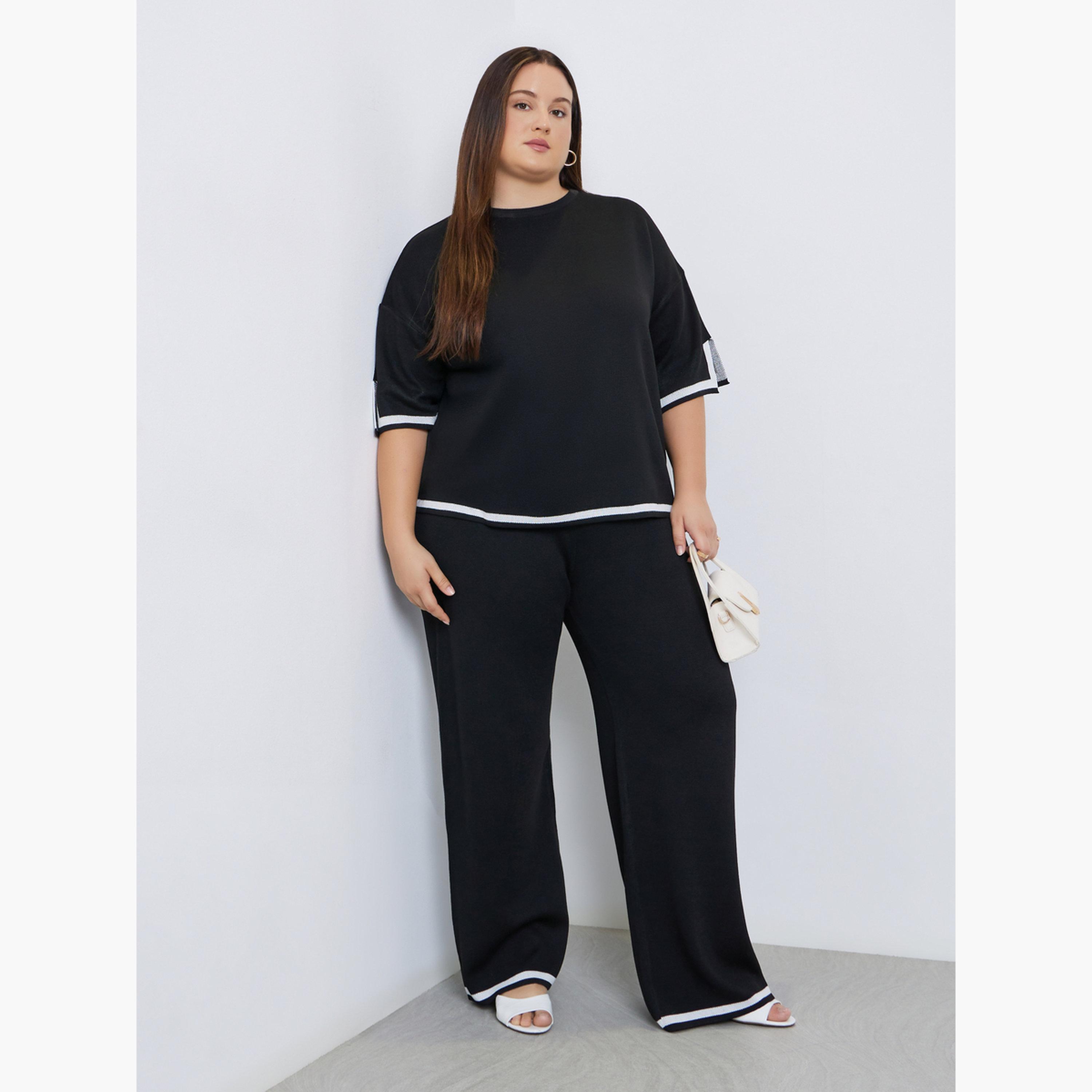 ستايلي - بلوزة محبوكة مربعة الشكل مع حواف متباينة وكتف منسدلة-women-clothing-shirtsandblouses-shirts-image-3