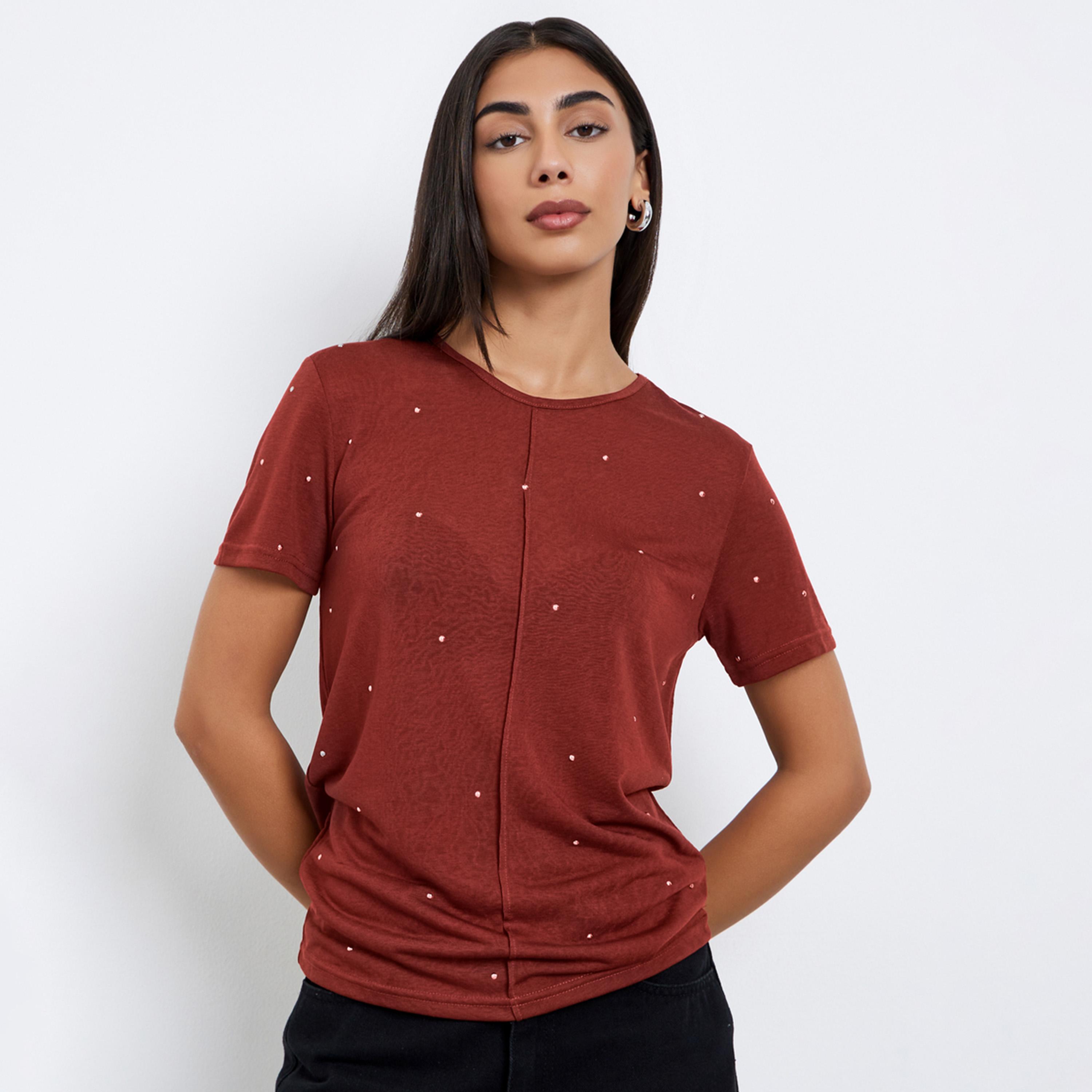 ستايلي - تي شيرت بأكمام قصيرة ومزخرف لون صدأ-women-clothing-tshirts-image-4