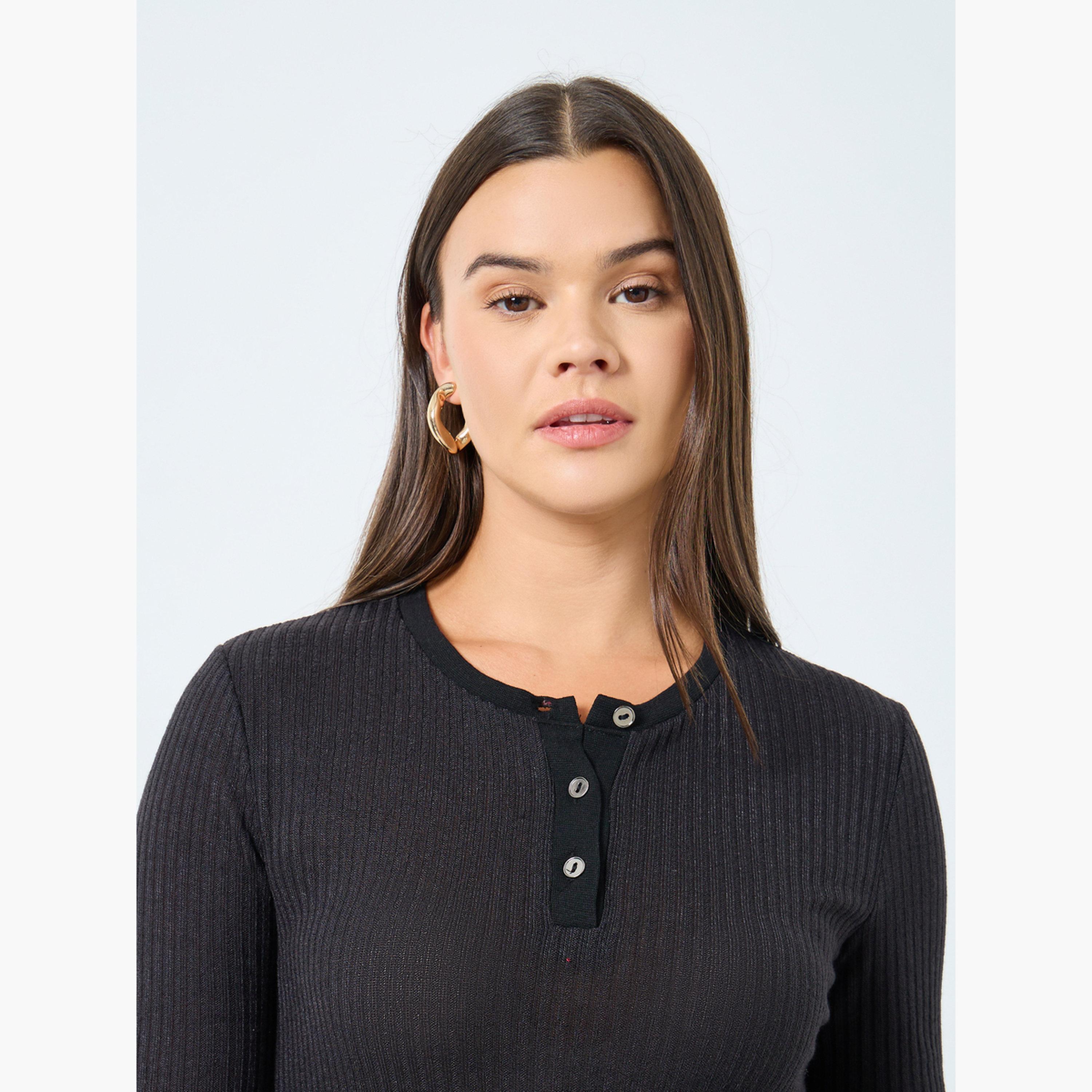 Styli Black Textured Knit Henley Neck Fitted T-Shirt-women-clothing-tshirts-image-3