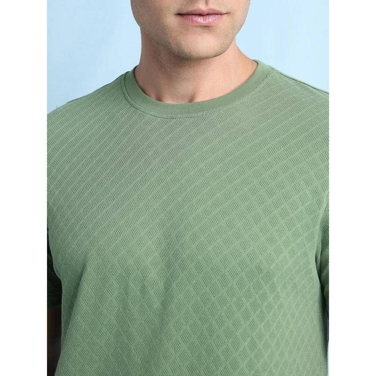 تيشيرت بقصة عادية وتفاصيل بارزة الملمس-men-clothing-tshirtsandpolos-tshirts-image-5