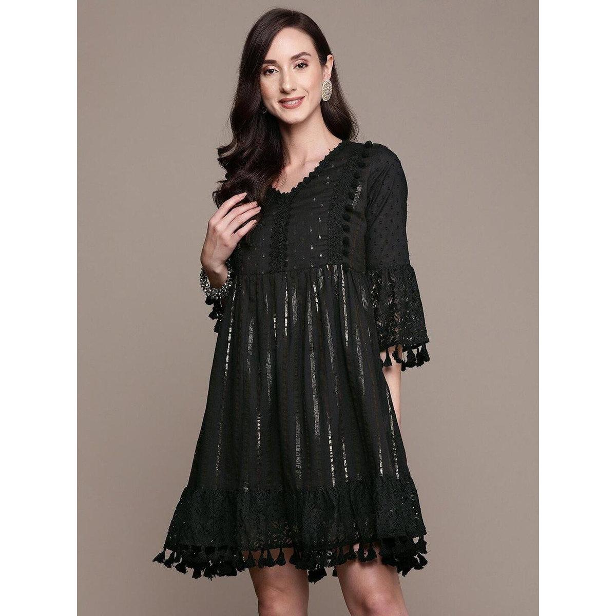 فستان قصيرة بتفاصيل مُنمقة-women-clothing-dresses-image-1