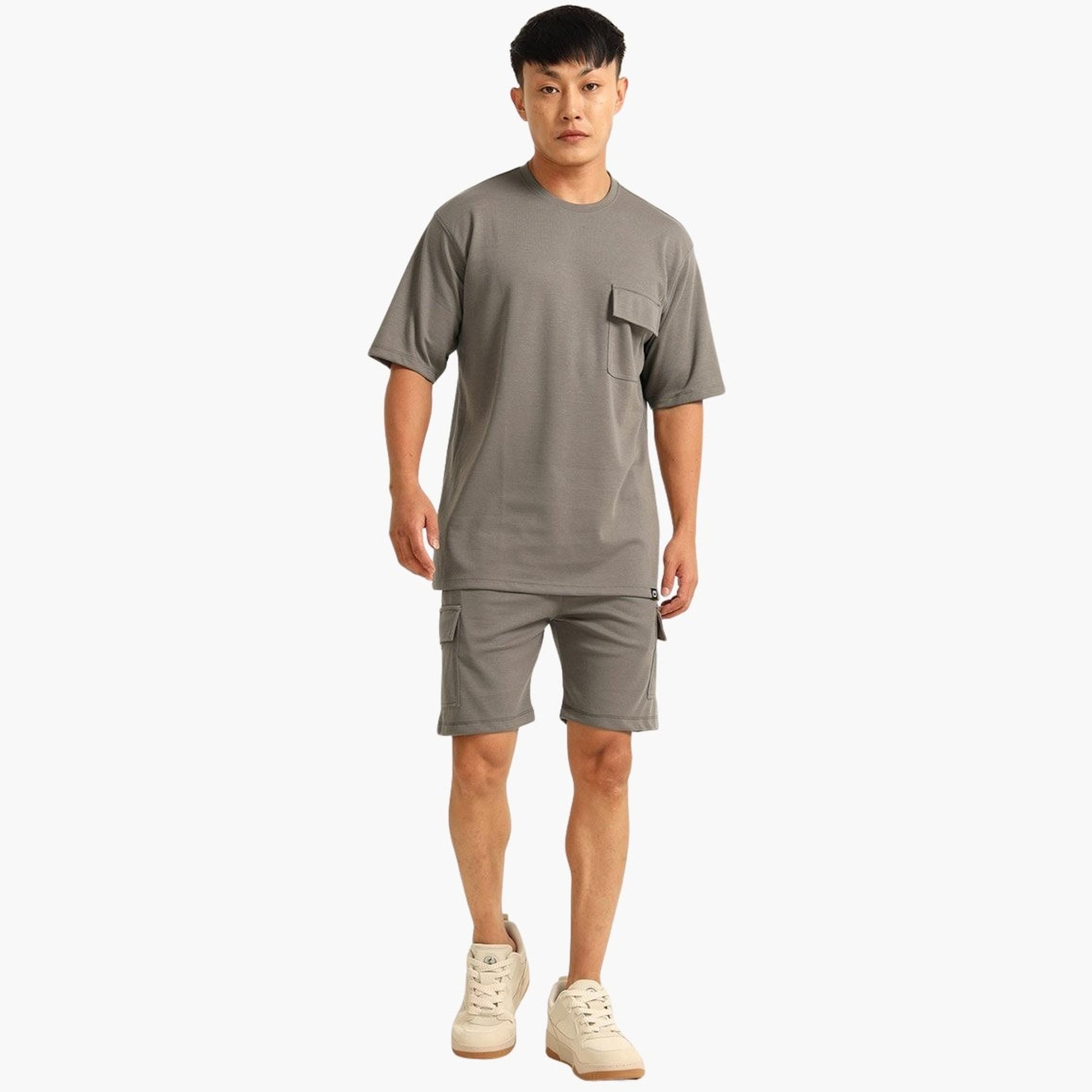 Bushirt X Styli Men Drop-Shoulder Oversized T-Shirt and Shorts Set-men-clothing-coordsets-image-1