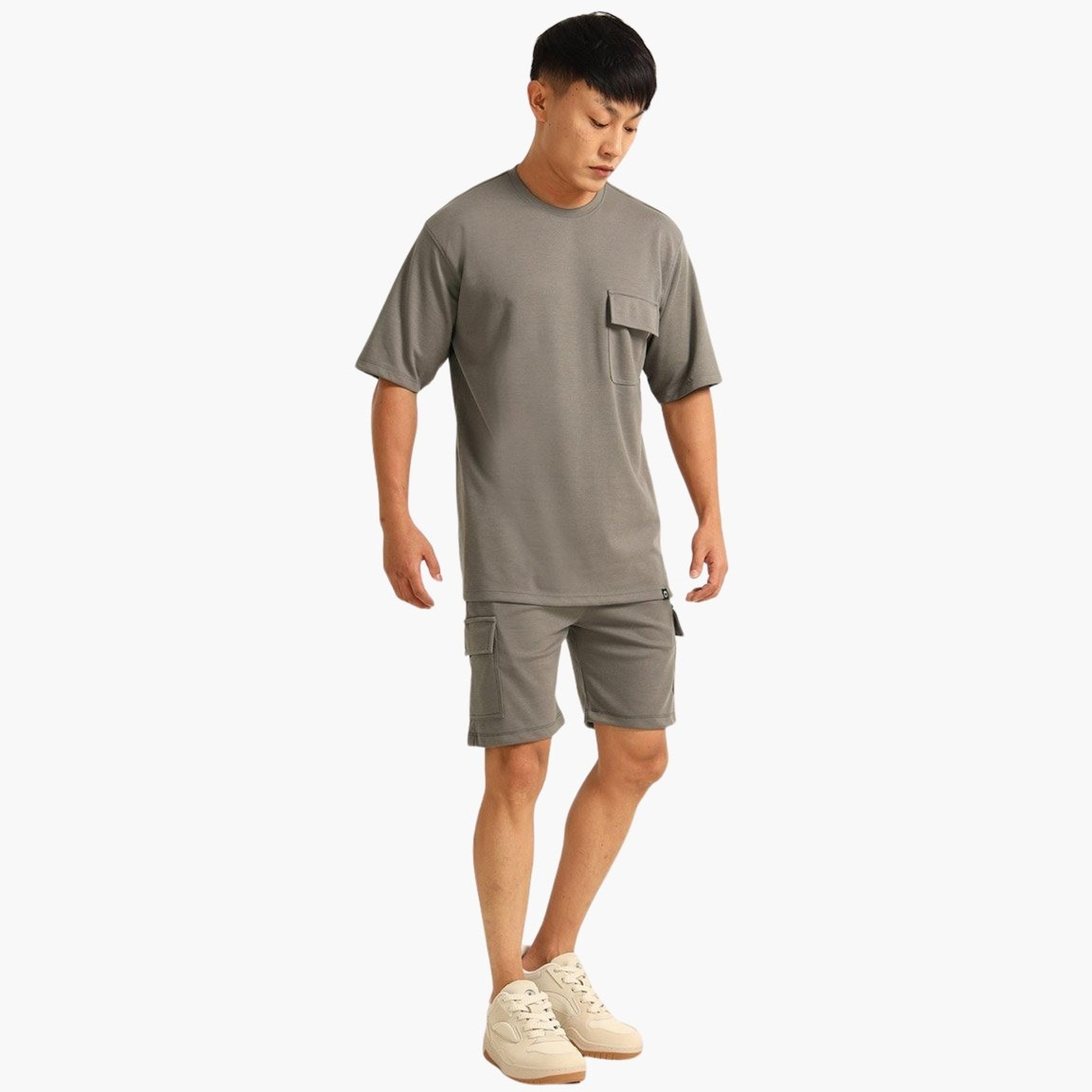 Bushirt X Styli Men Drop-Shoulder Oversized T-Shirt and Shorts Set-men-clothing-coordsets-image-3