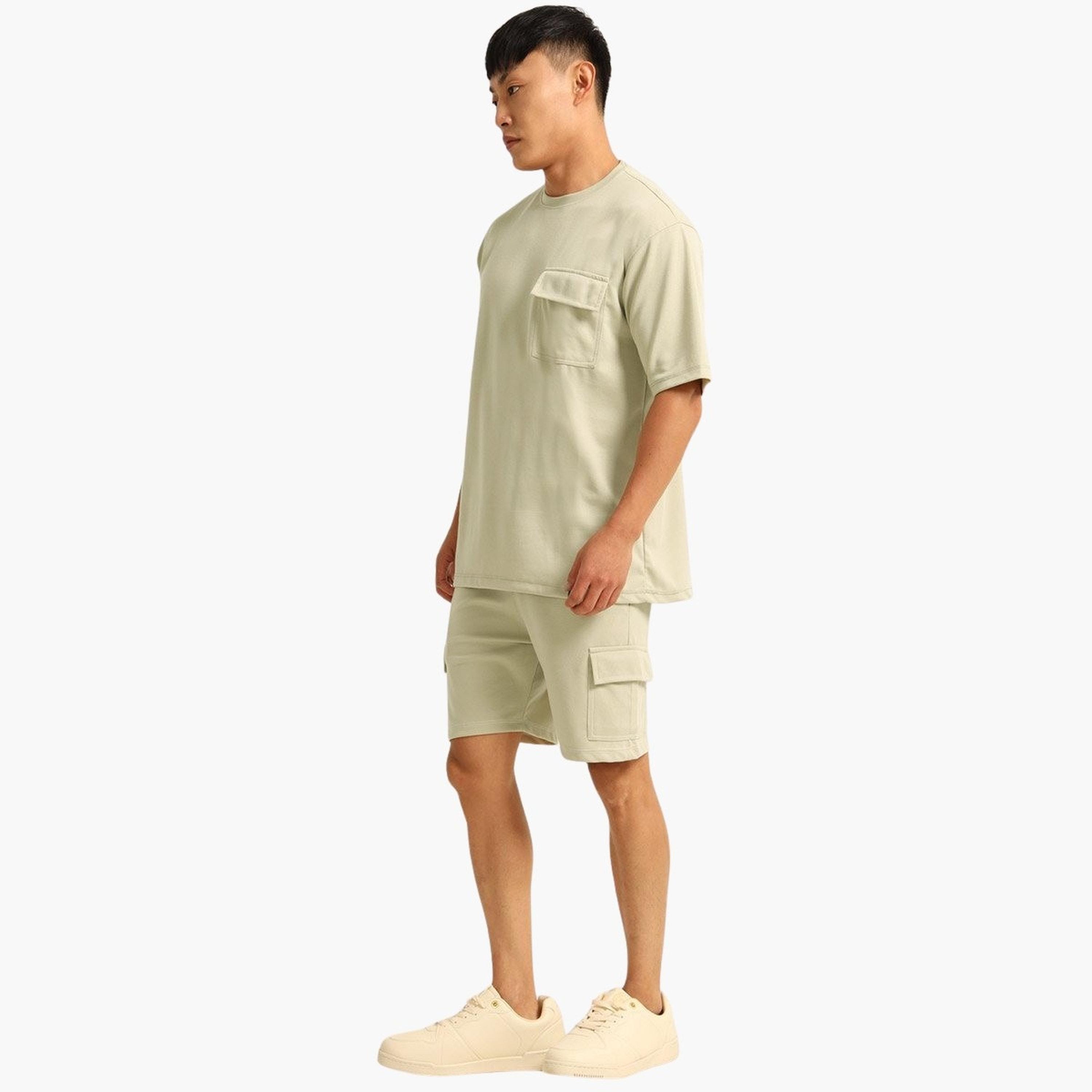 بوشيرت × ستايلي- طقم تي شيرت وشورت للرجال بأكتاف منسدلة مقاس كبير-men-clothing-coordsets-image-2