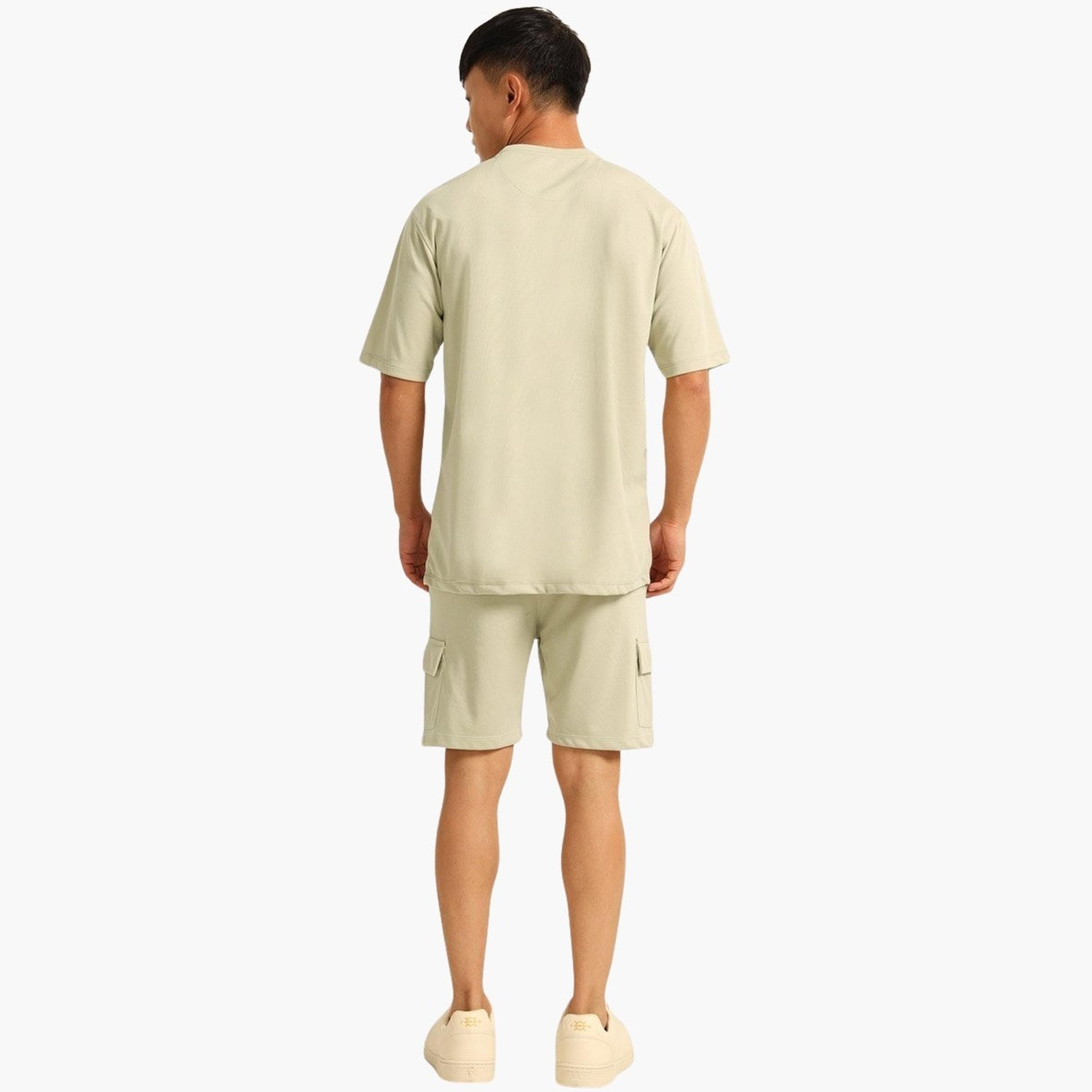 بوشيرت × ستايلي- طقم تي شيرت وشورت للرجال بأكتاف منسدلة مقاس كبير-men-clothing-coordsets-image-4