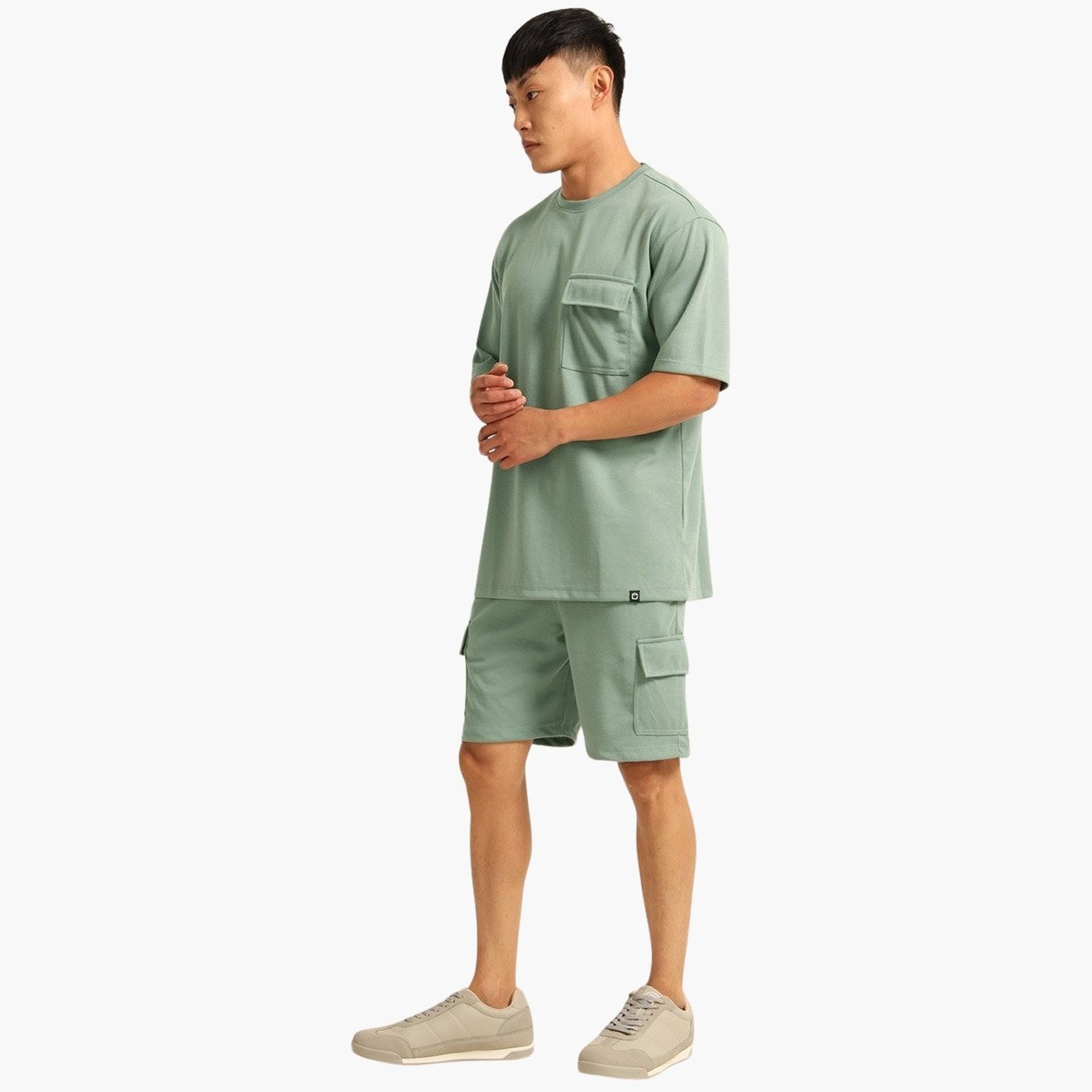 Bushirt X Styli Men Drop-Shoulder Oversized T-Shirt and Shorts Set-men-clothing-coordsets-image-2