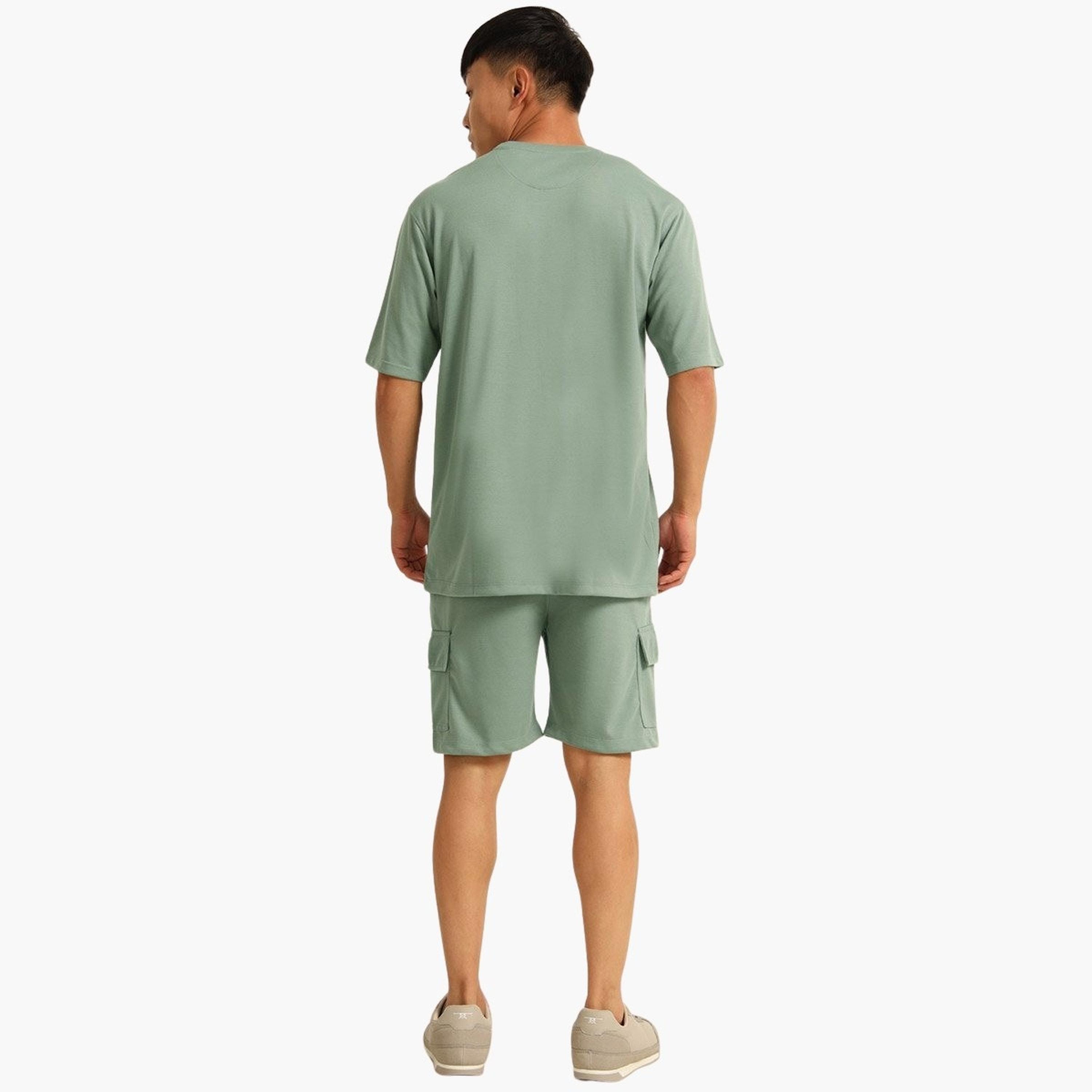 Bushirt X Styli Men Drop-Shoulder Oversized T-Shirt and Shorts Set-men-clothing-coordsets-image-4