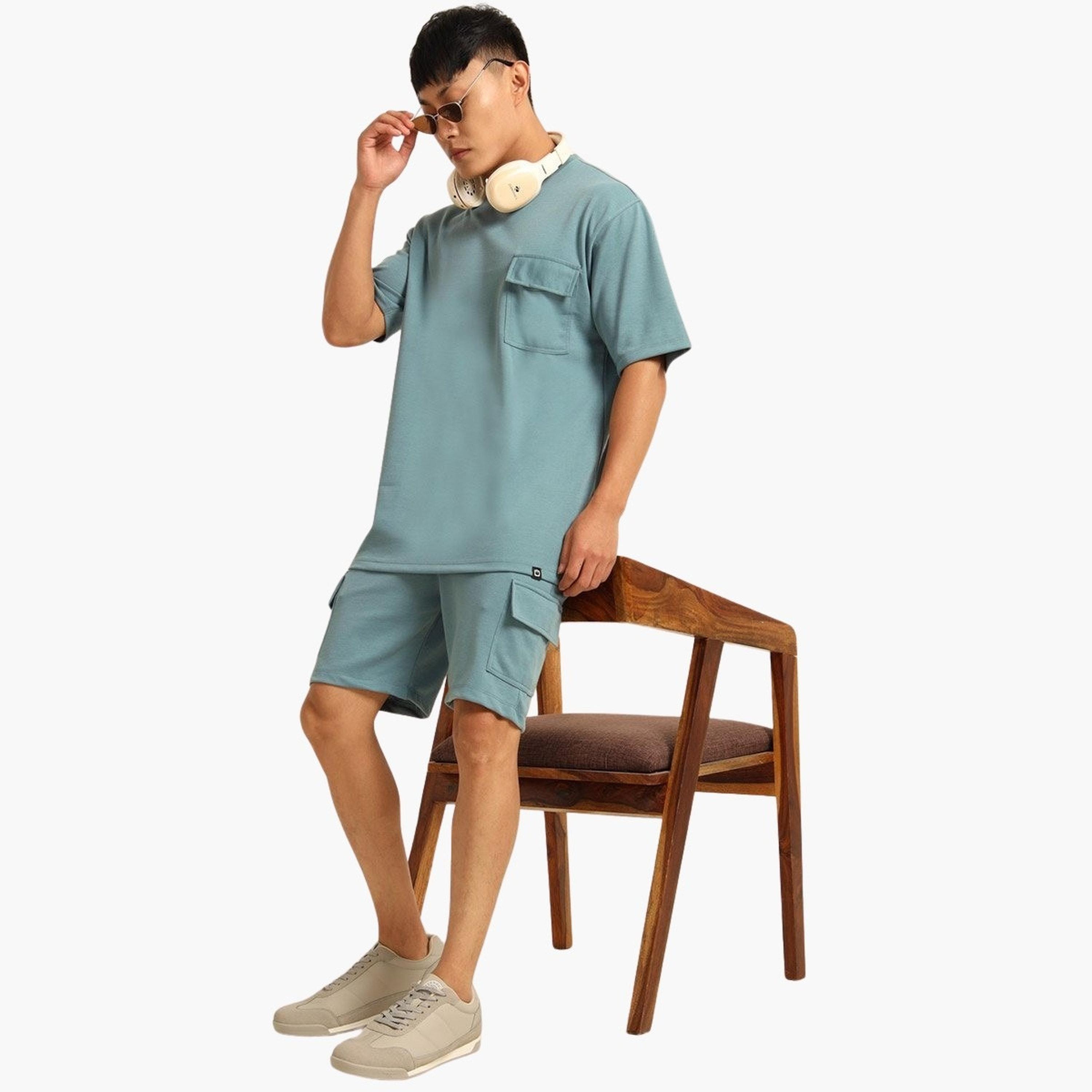 Bushirt X Styli Men Drop-Shoulder Oversized T-Shirt and Shorts Set-men-clothing-coordsets-image-6