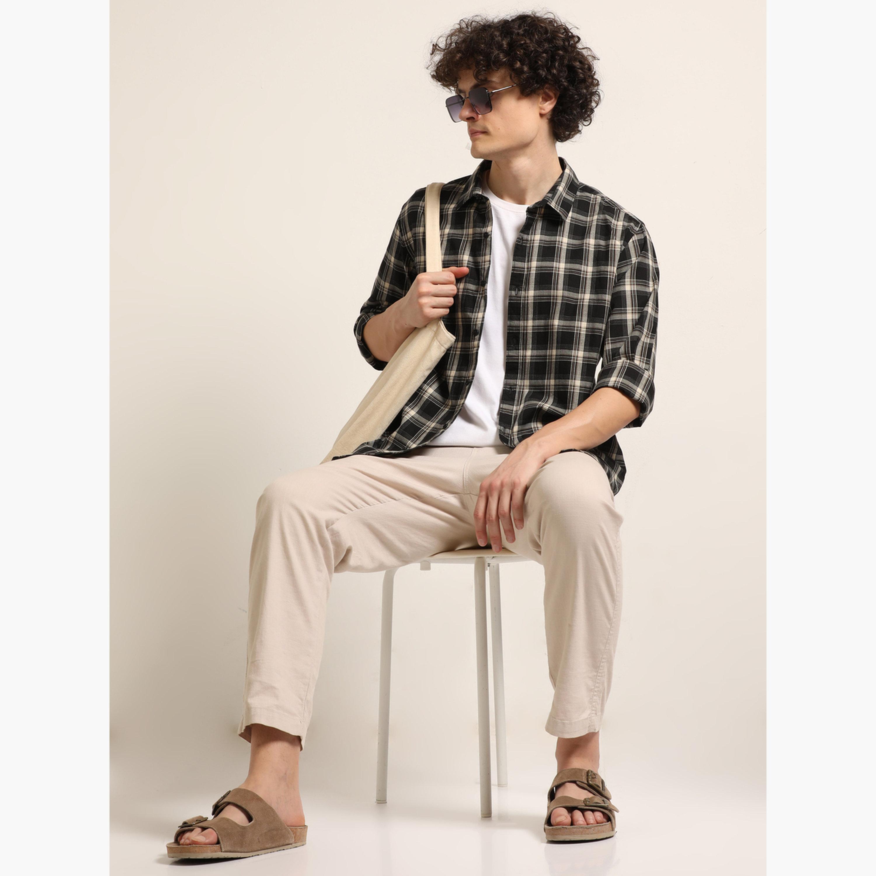 بوشيرت - قميص رجالي أسود منقوش بياقة واسعة-men-clothing-shirts-image-6