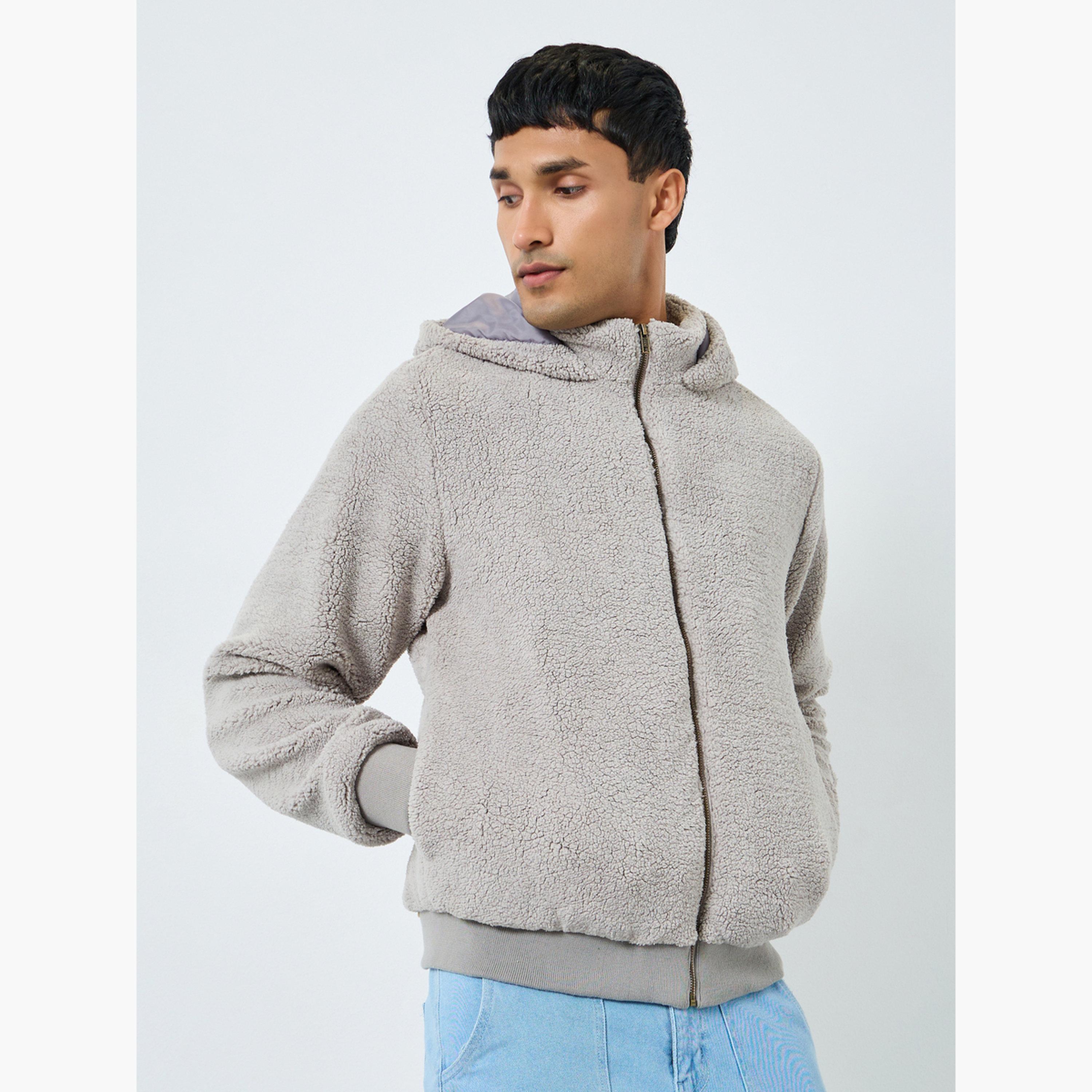 جاكيت شيربا بقصة واسعة وياقة هودي-men-clothing-jacketsandblazers-jackets-image-1