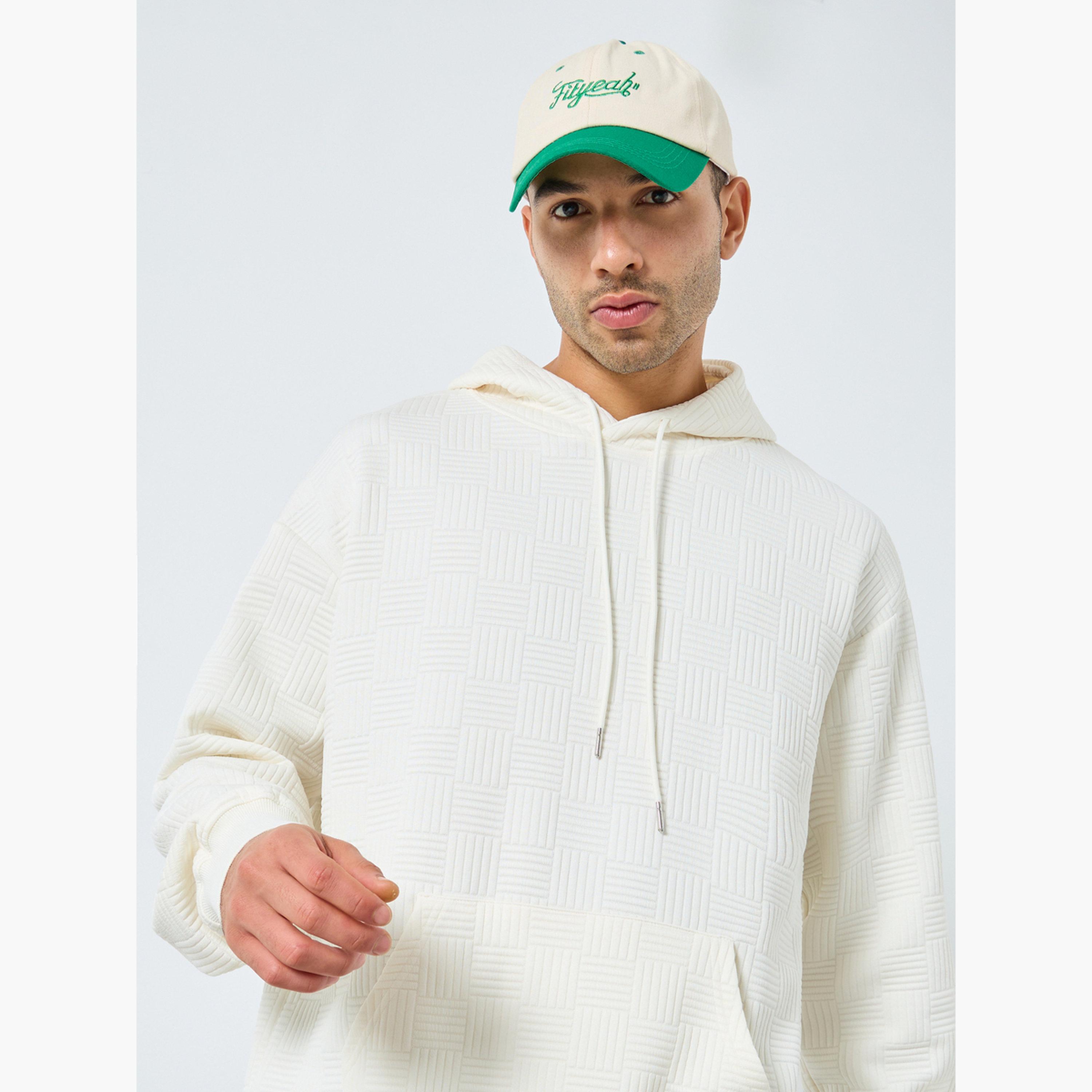 ستايلي - هودي مقاس كبير اوفر سايز  بنقشة هندسية كريمية-men-winterwear-hoodiesandsweatshirts-image-3