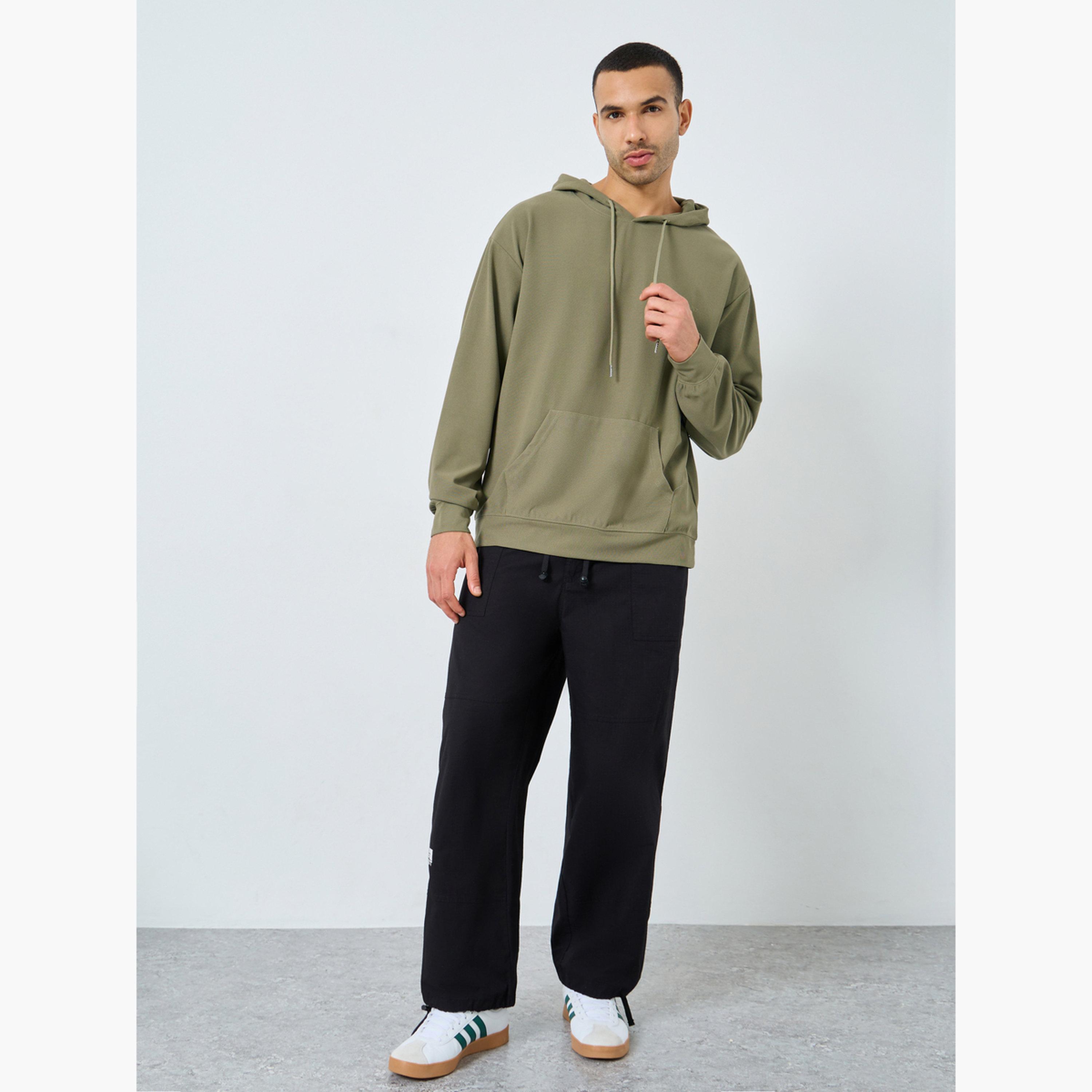 ستايلي - هودي حجم كبير بنقشة الوافل الزيتوني-men-winterwear-hoodiesandsweatshirts-image-2