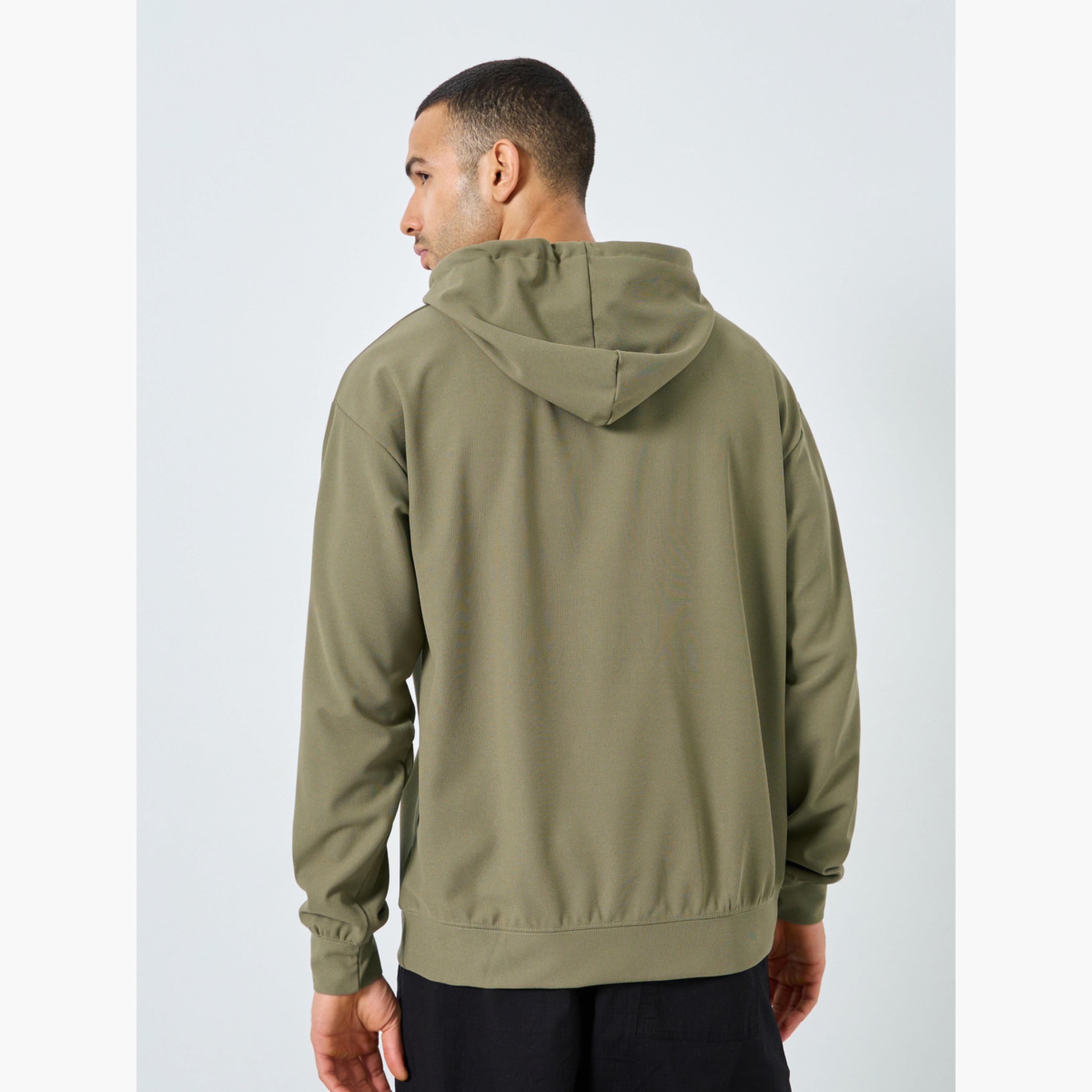 ستايلي - هودي حجم كبير بنقشة الوافل الزيتوني-men-winterwear-hoodiesandsweatshirts-image-4