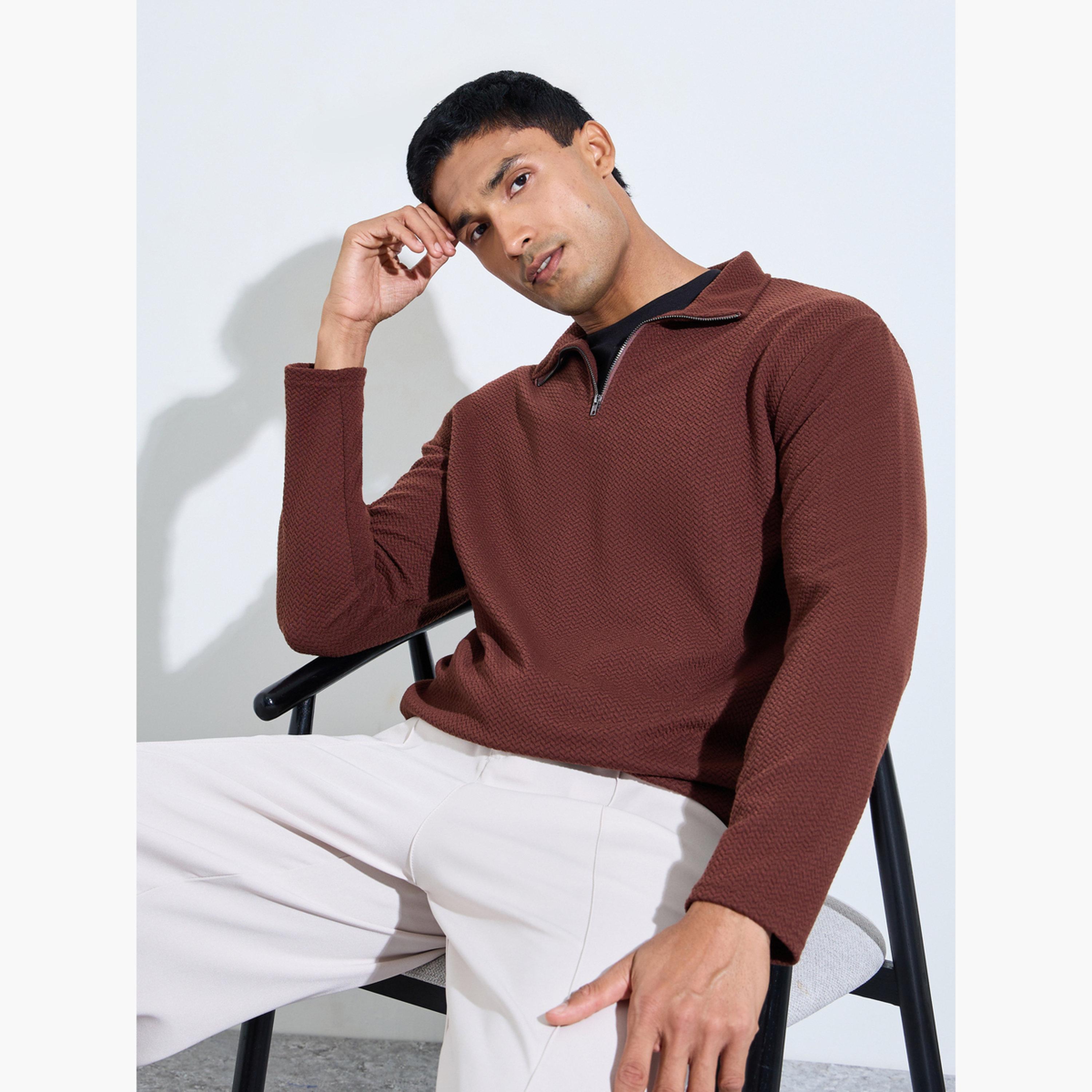 Styli Men Pebble Textured Quarter Zip Relaxed Sweatshirt-men-winterwear-hoodiesandsweatshirts-image-3