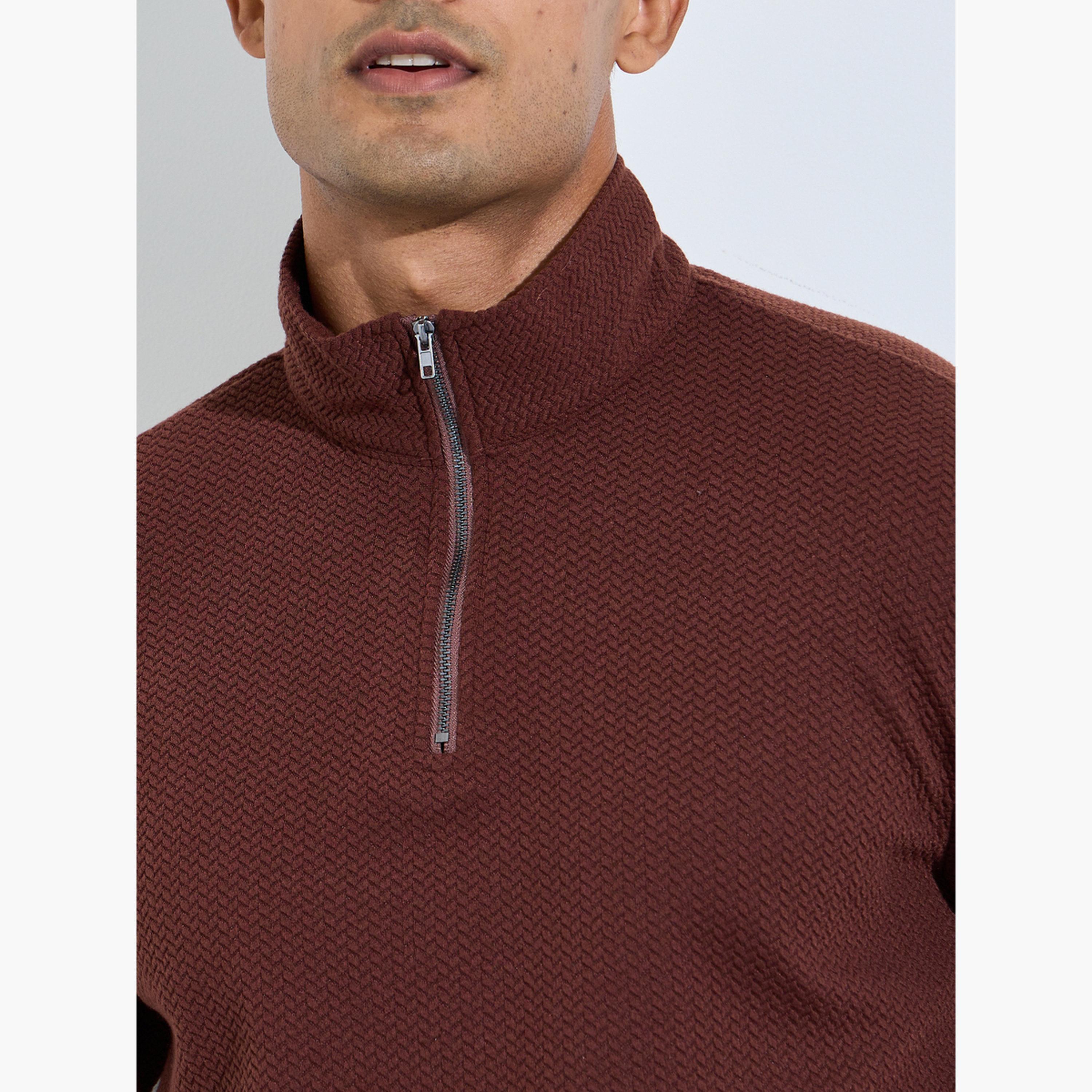 Styli Men Pebble Textured Quarter Zip Relaxed Sweatshirt-men-winterwear-hoodiesandsweatshirts-image-5
