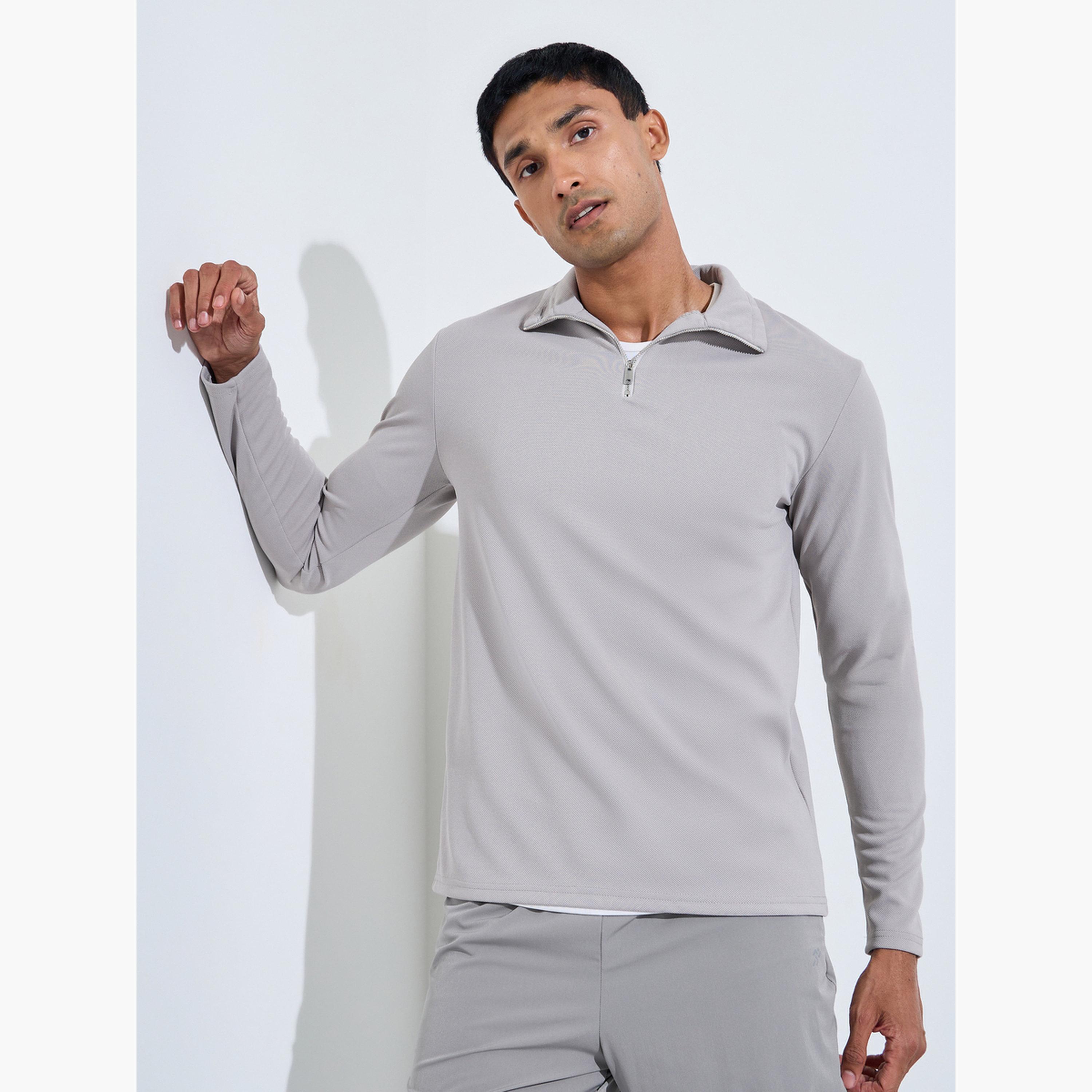 ستايلي - سويت شيرت رجالي رمادي اللون بسحاب ربعي منقوش-men-winterwear-hoodiesandsweatshirts-image-1