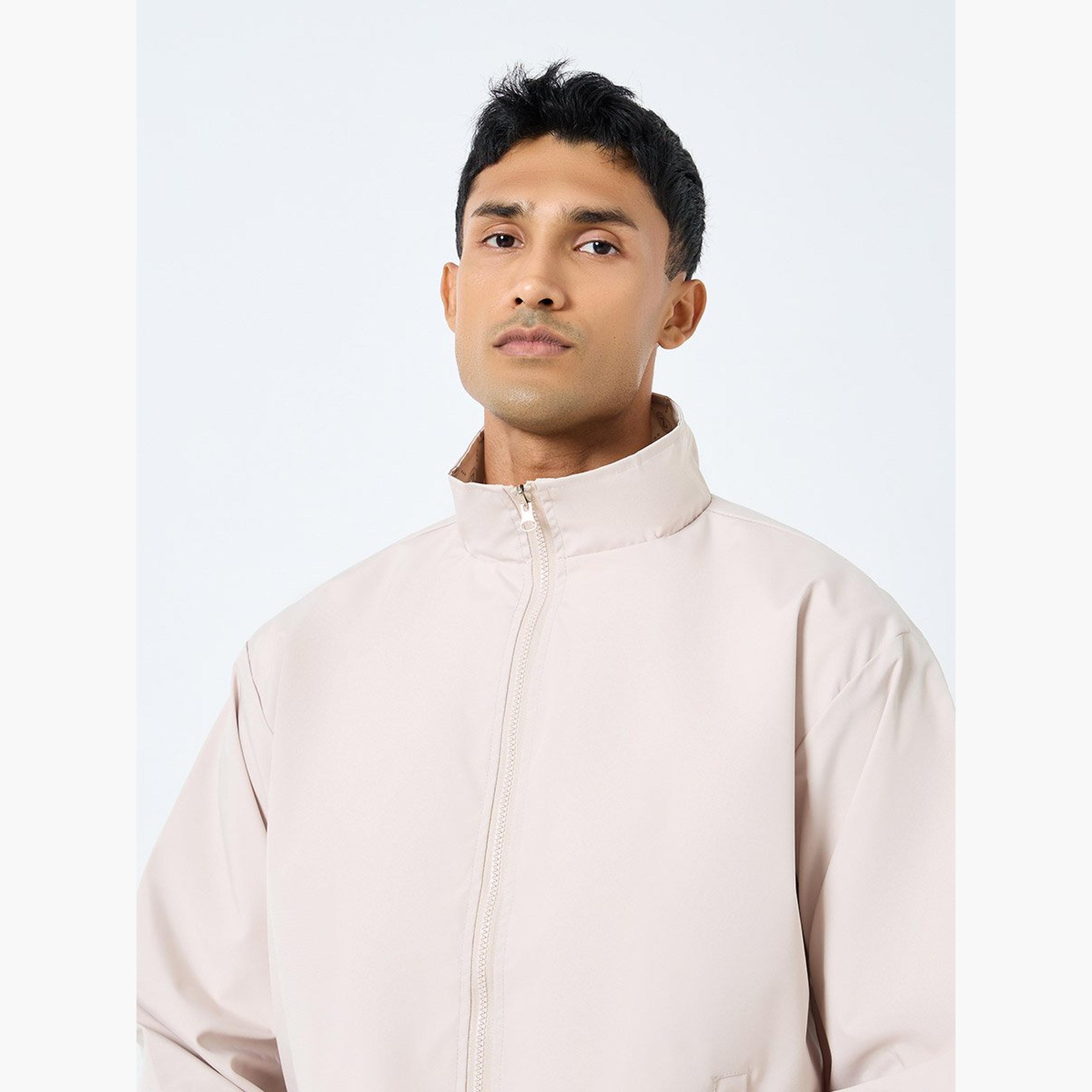 Styli Solid Collared Long Sleeves Men's Zip Through Windbreaker Jacket-men-clothing-jacketsandblazers-jackets-image-4