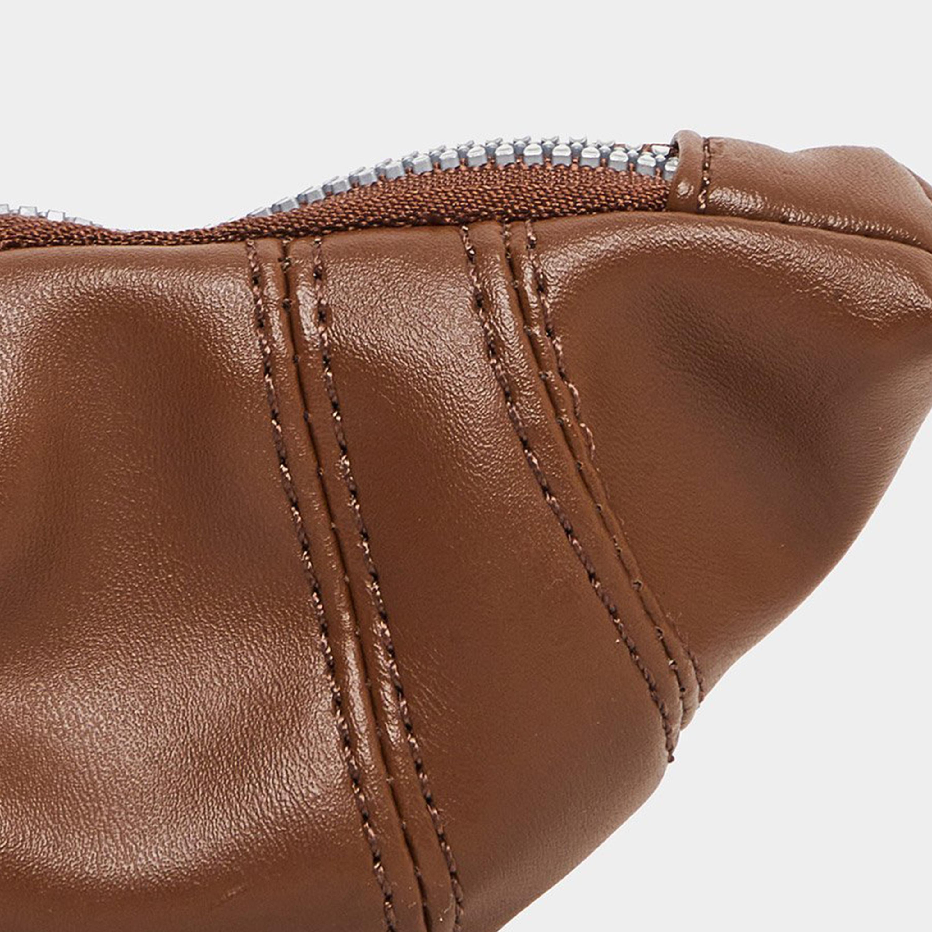 ستايلي - شنطة كتف بنية اللون على شكل نصف قمر-women-bagsandwallets-handbags-image-3