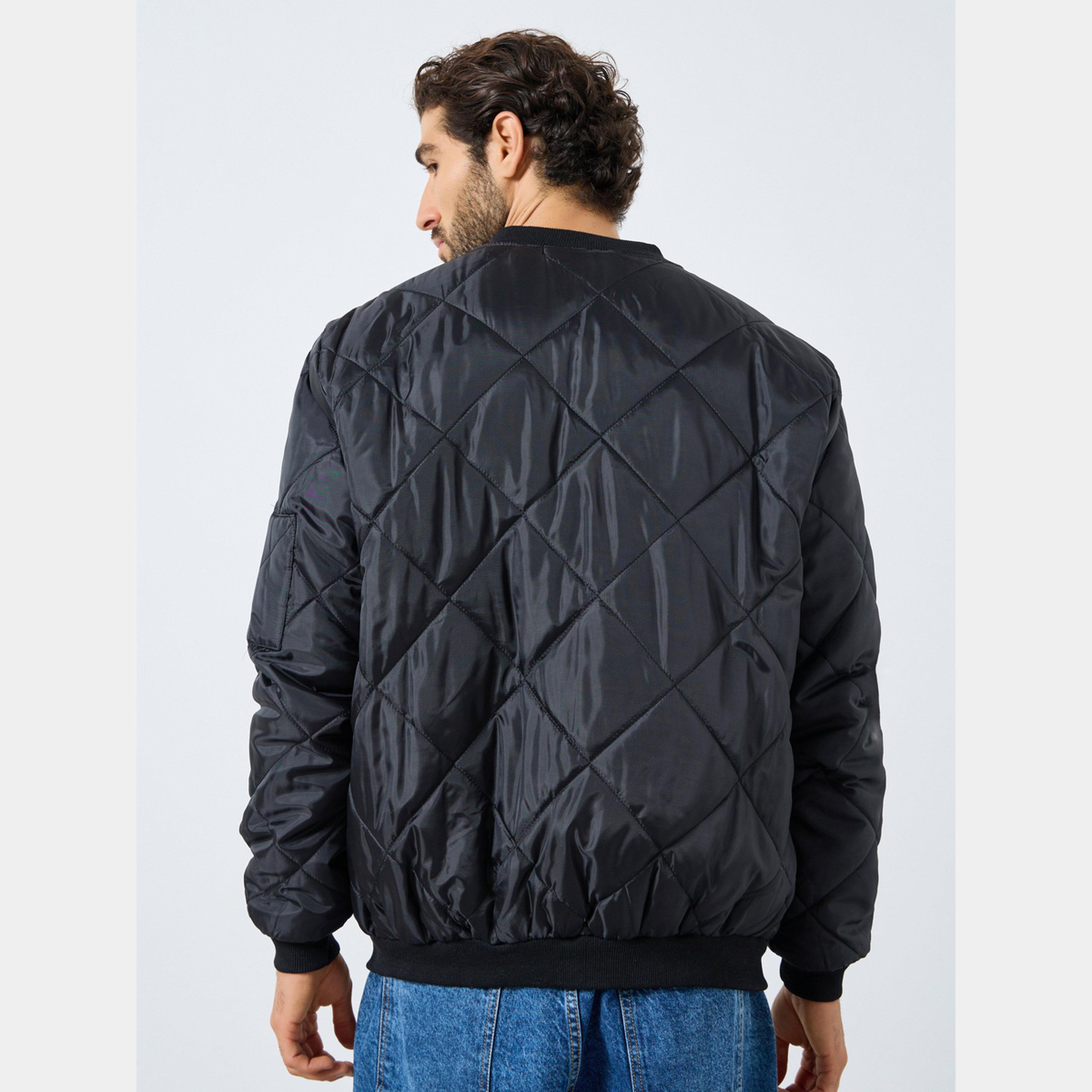 ستايلي - جاكيت رجالي خفيف الوزن مبطن برقبة دائرية وأكمام طويلة وسحاب-men-clothing-jacketsandblazers-jackets-image-6