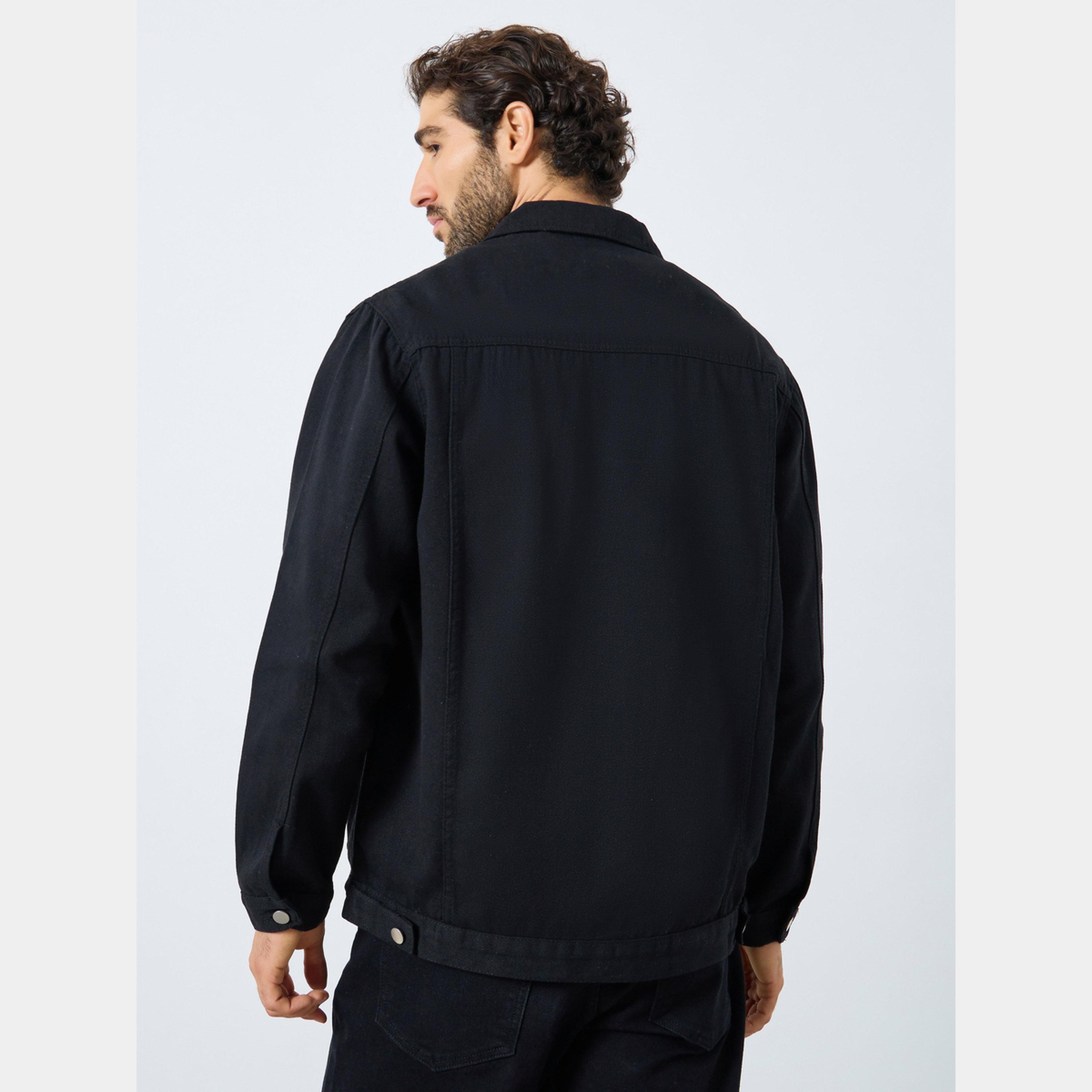 ستايلي - جاكيت جينز رجالي بأزرار وياقة وأكمام طويلة لون سادة-men-clothing-jacketsandblazers-jackets-image-5