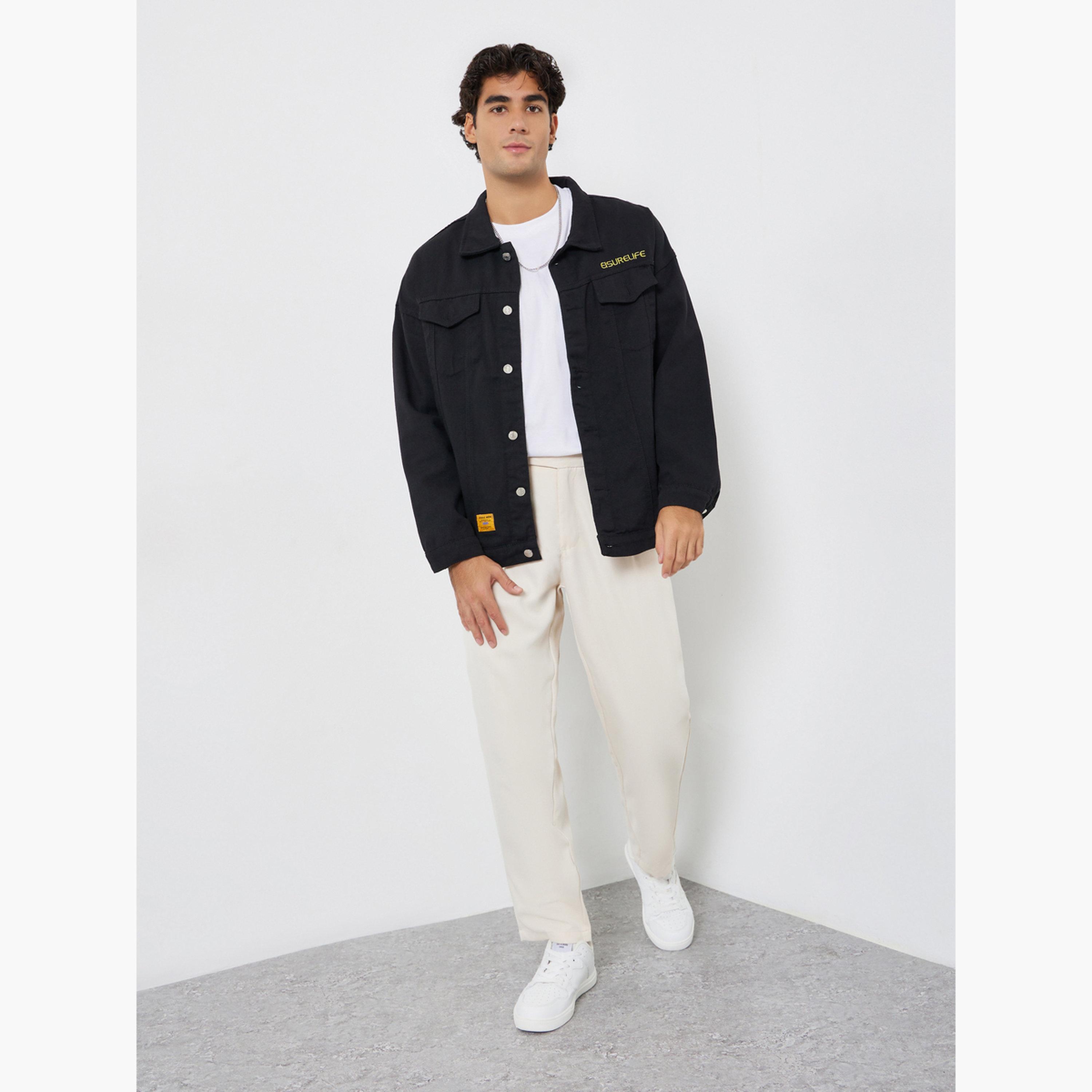 ستايلي - جاكيت جينز رجالي مطرز بأكمام طويلة وياقة وأزرار-men-clothing-jacketsandblazers-jackets-image-2