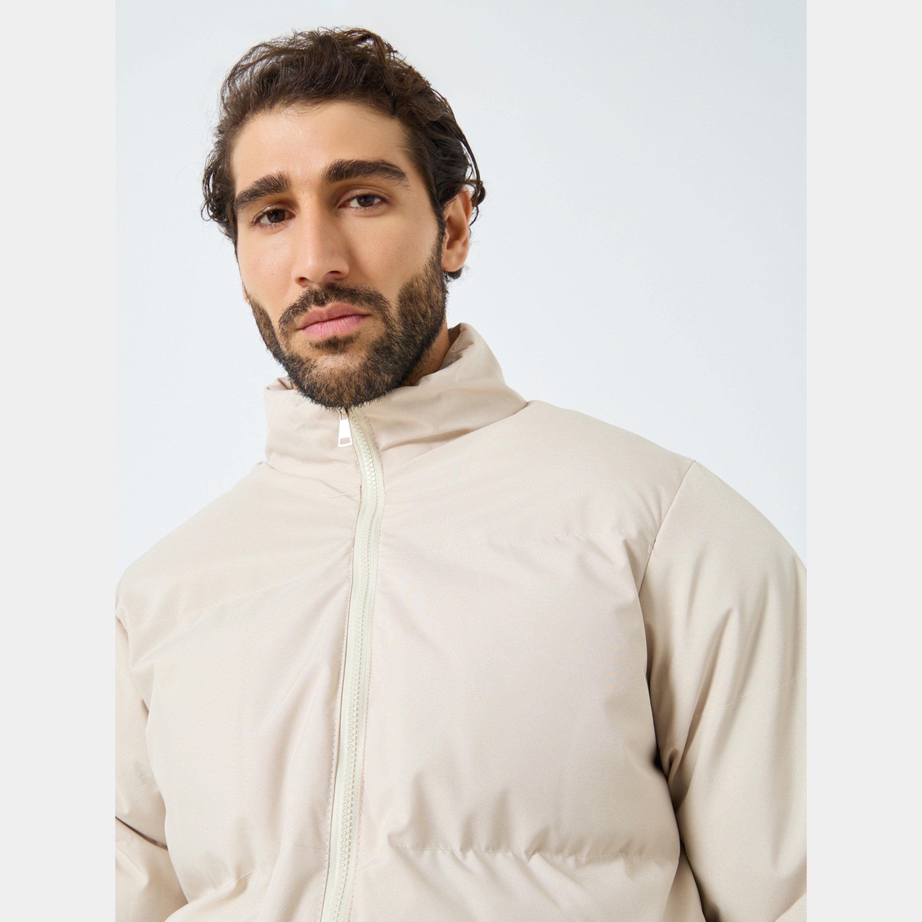 ستايلي - جاكيت رجالي منتفخ بسحاب وأكمام طويلة وياقة ثابتة-men-clothing-jacketsandblazers-jackets-image-4