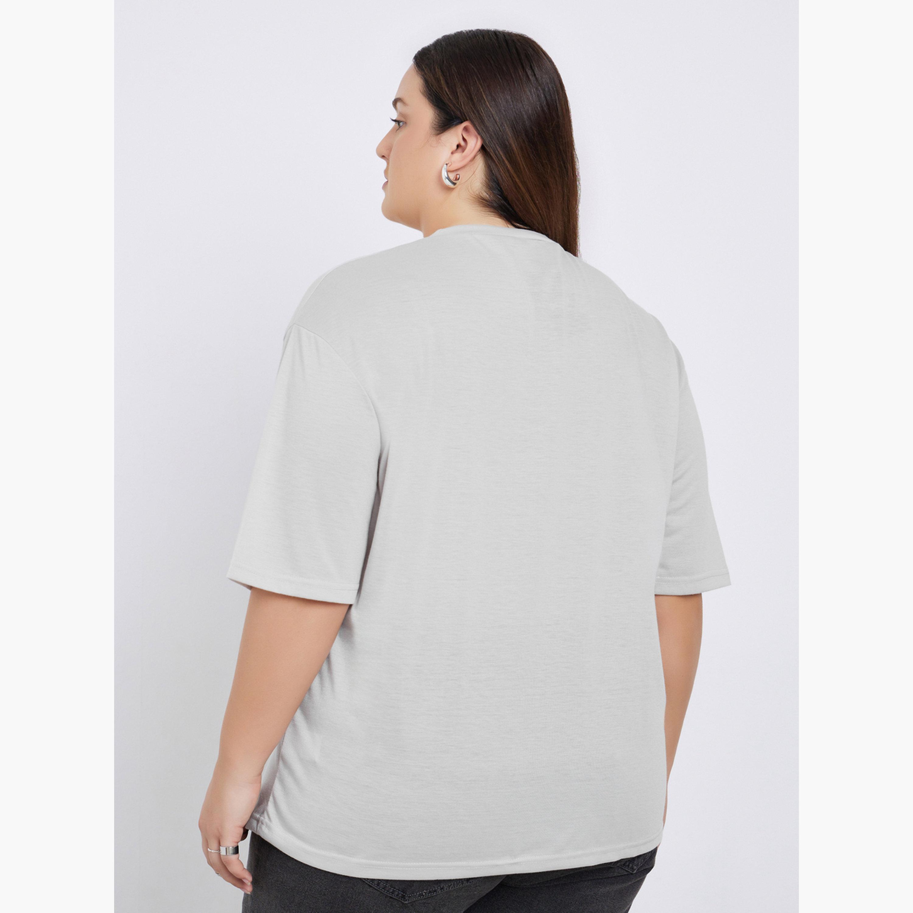 Styli Plus Size Grey Embellished Slogan T-Shirt-women-clothing-tshirts-image-4