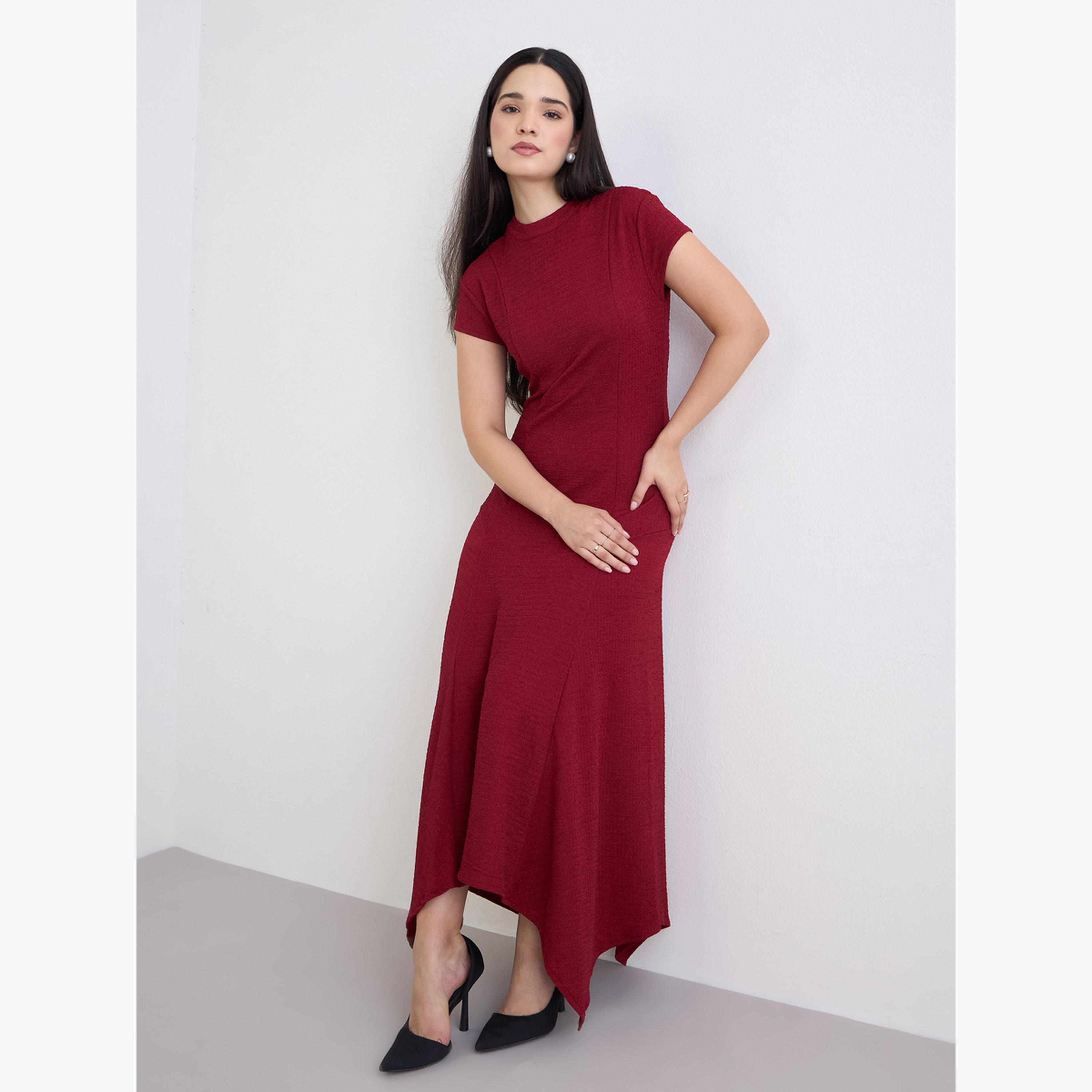ستايلي - فستان ماكسي برغندي بحافة غير متماثلة للنساء-women-clothing-dresses-image-2