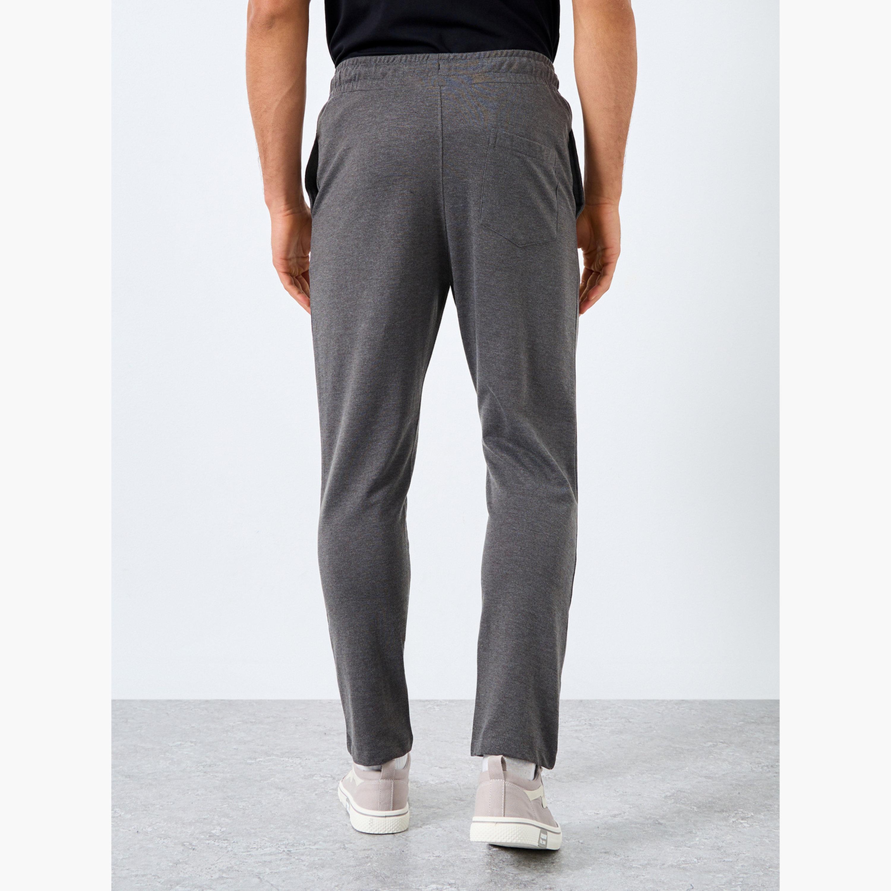 ستايلي - بنطال رياضي بقصّة مستقيمة لون الفحم للرجال-men-clothing-bottoms-joggers-image-4