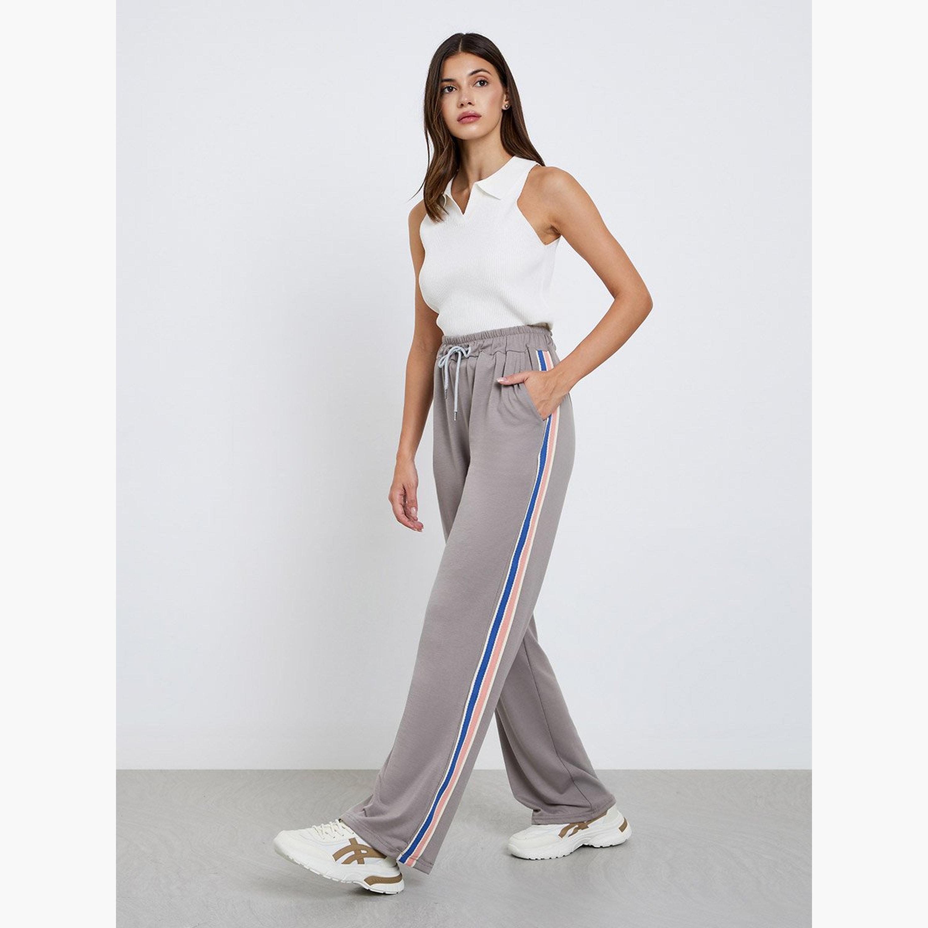 تيك تو - بنطال رياضي واسع الساق مخطط جانبيًا مع رباط-women-clothing-bottoms-joggers-image-2