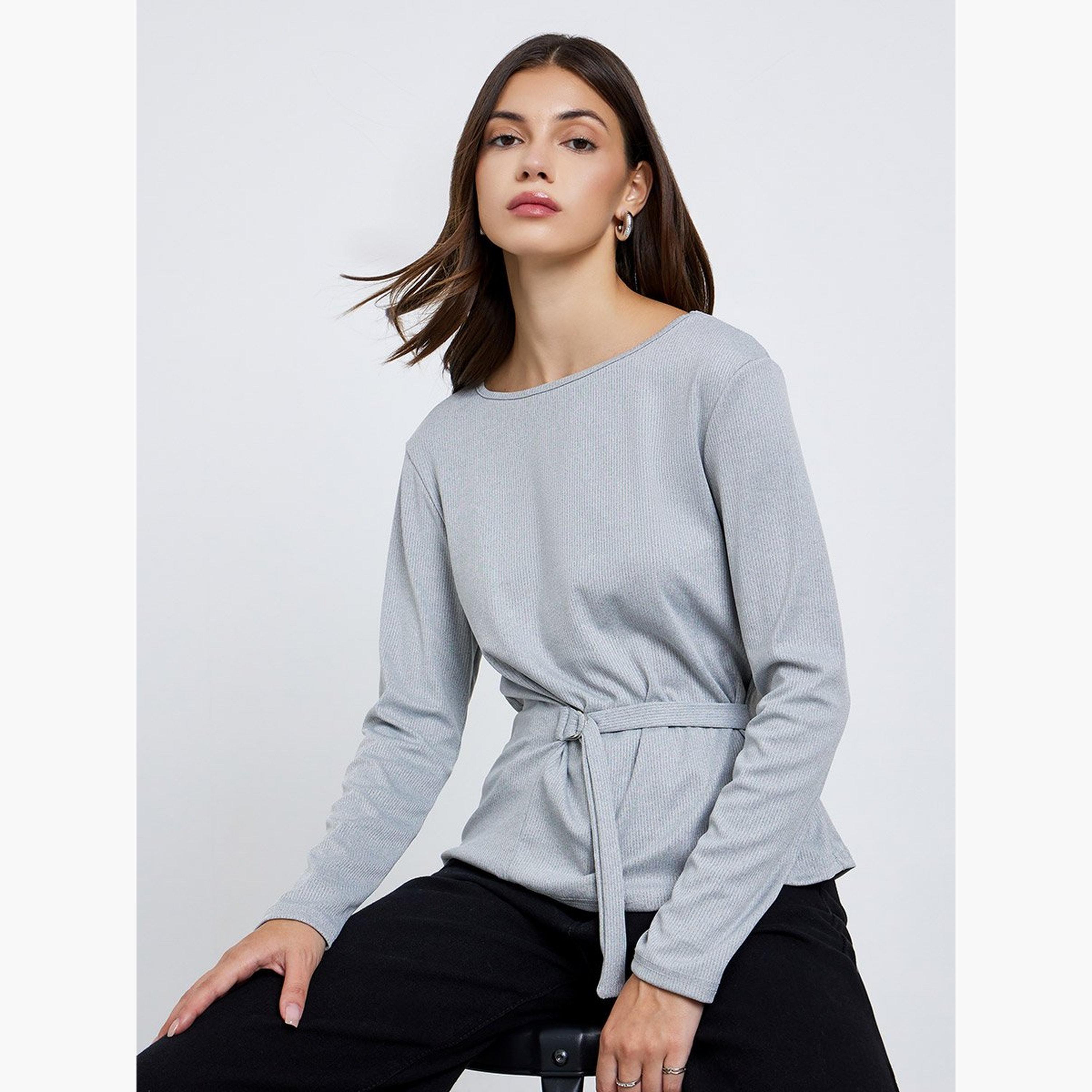 تيك تو - بلوزة رمادية محبوكة بتفاصيل ربط-women-clothing-tshirts-image-2