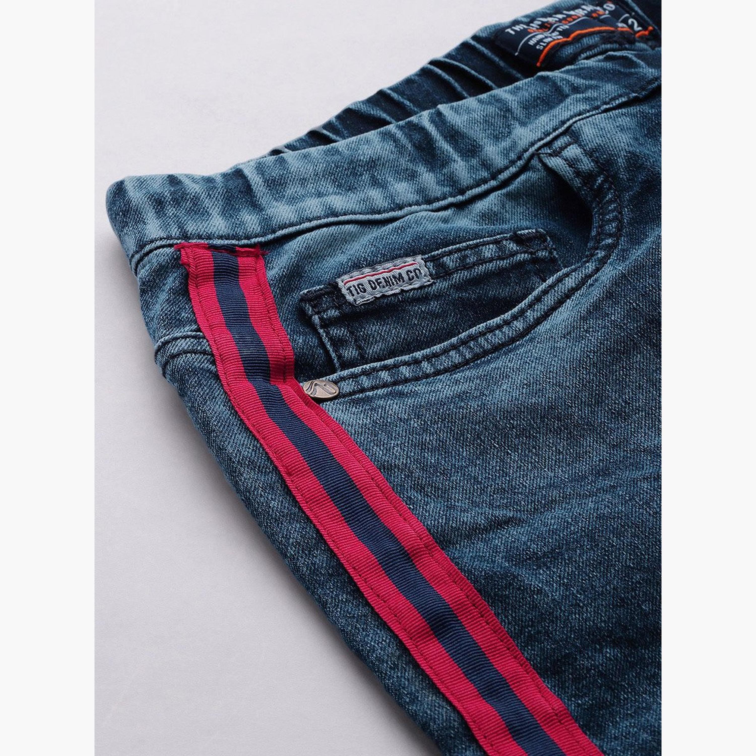 ذا انديان كراج كو × ستايلي - بنطال جينز للرجال بتفاصيل شريطية-men-clothing-bottoms-jeans-image-6