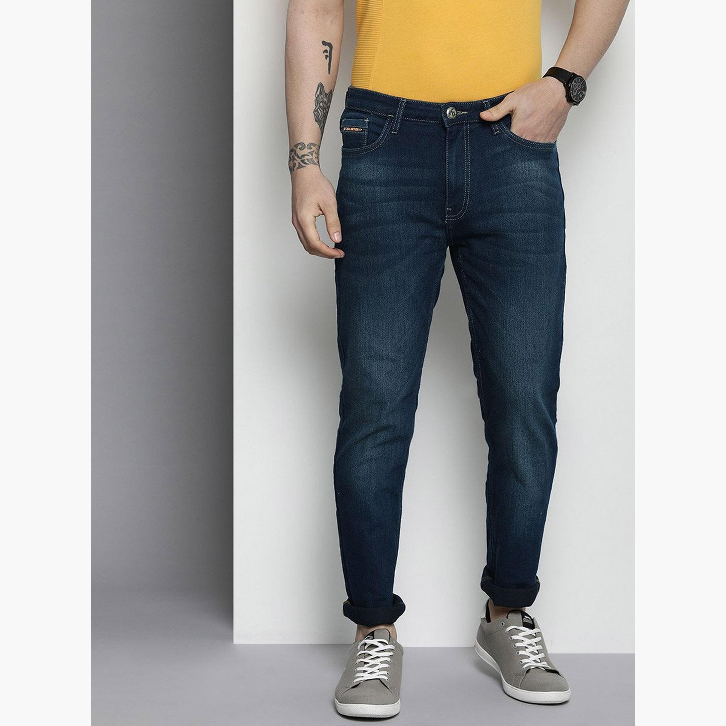 ذا انديان كراج كو × ستايلي - بنطال جينز للرجال ضيق متوسط ​​الارتفاع بغسيل داكن-men-clothing-bottoms-jeans-image-1
