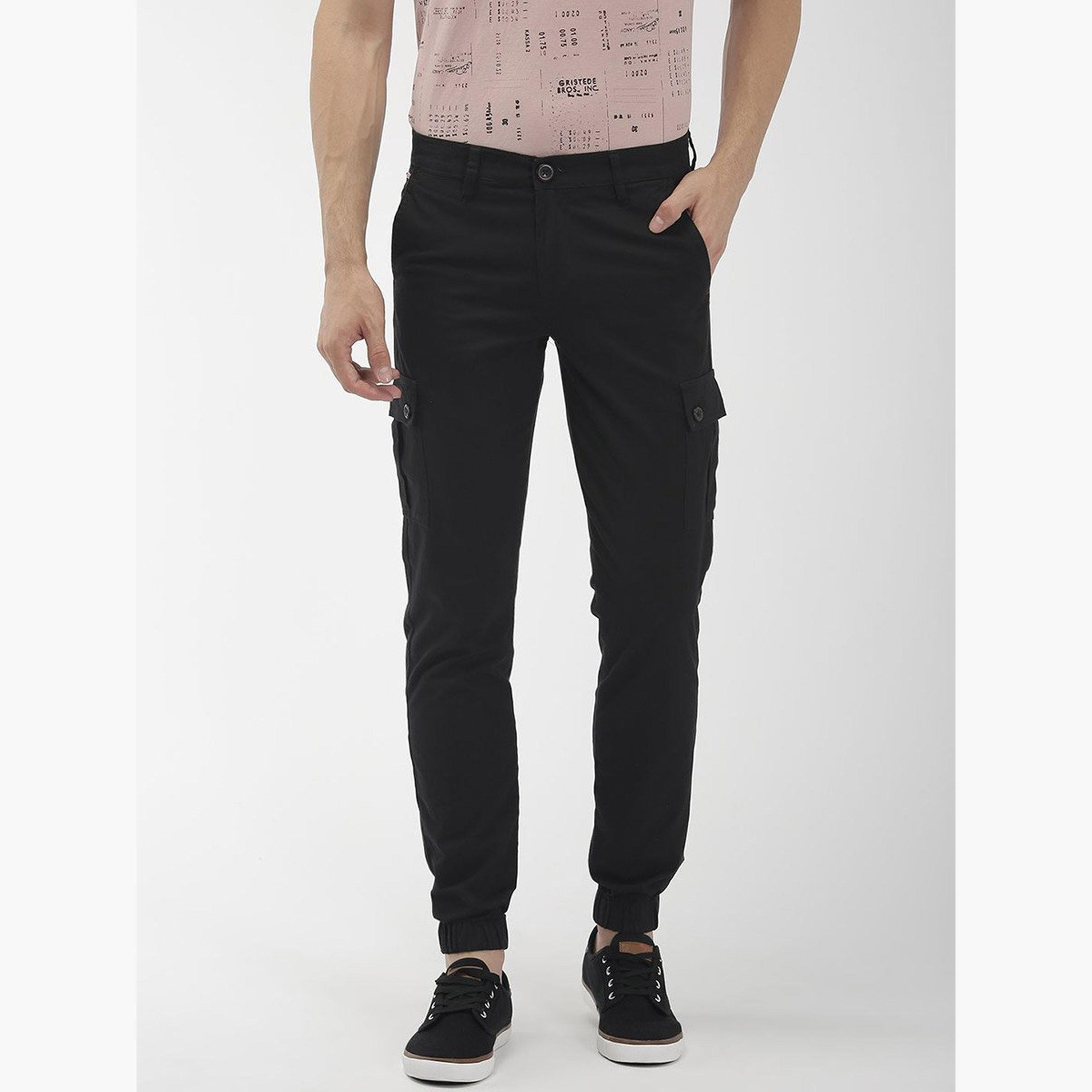 ذا انديان كراج كو × ستايلي - بنطال كارغو للرجال أسود متوسط ​​الارتفاع تصميم ضيق-men-clothing-bottoms-joggers-image-1