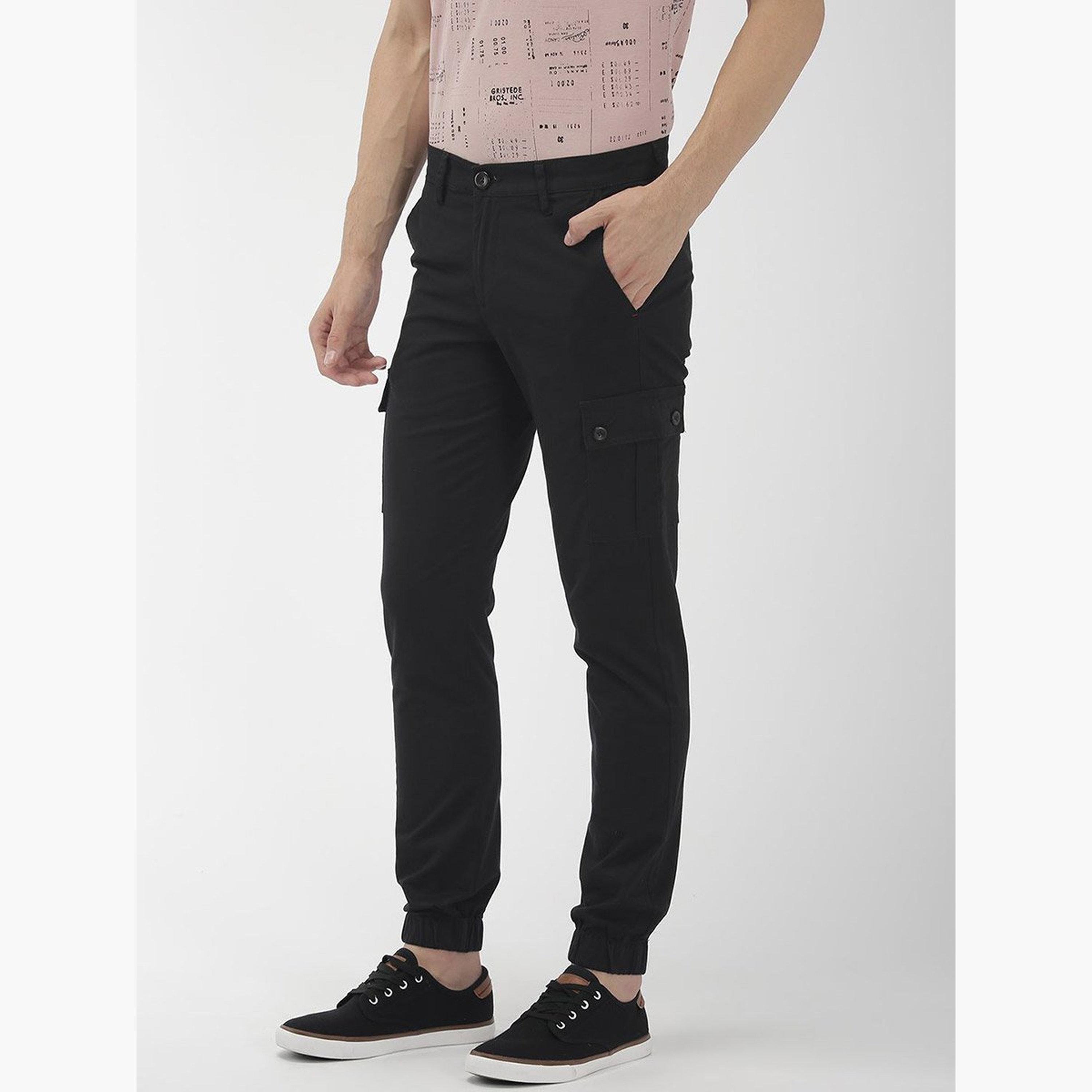 ذا انديان كراج كو × ستايلي - بنطال كارغو للرجال أسود متوسط ​​الارتفاع تصميم ضيق-men-clothing-bottoms-joggers-image-2